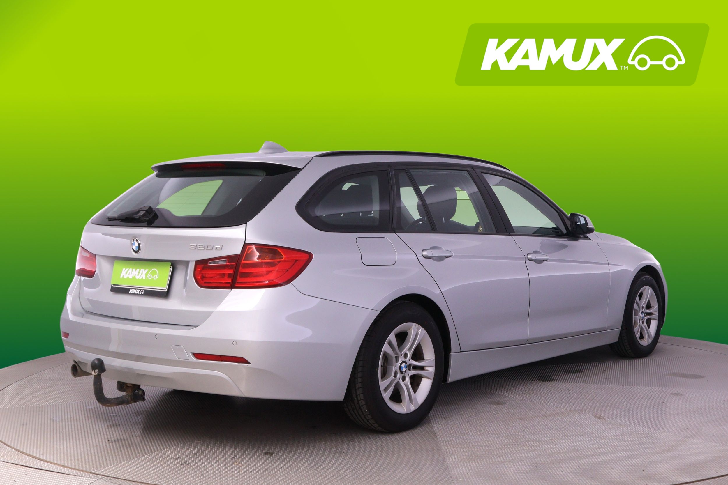 BMW 320 2013, bild 2/24