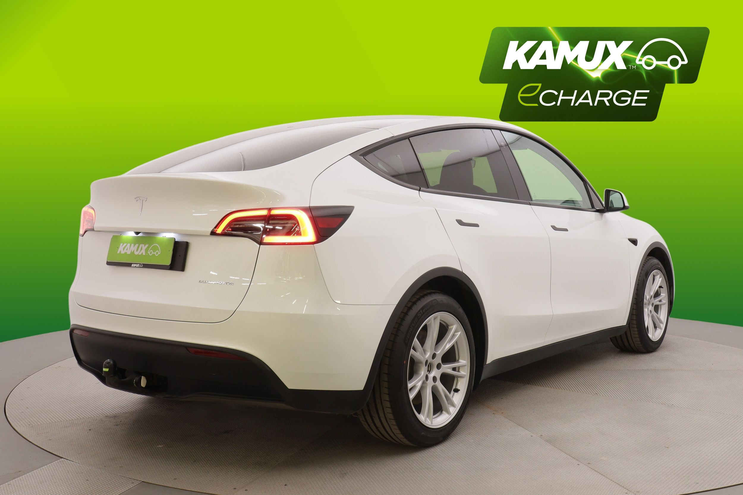 Tesla Model Y Long Range 2023, bild 3/18