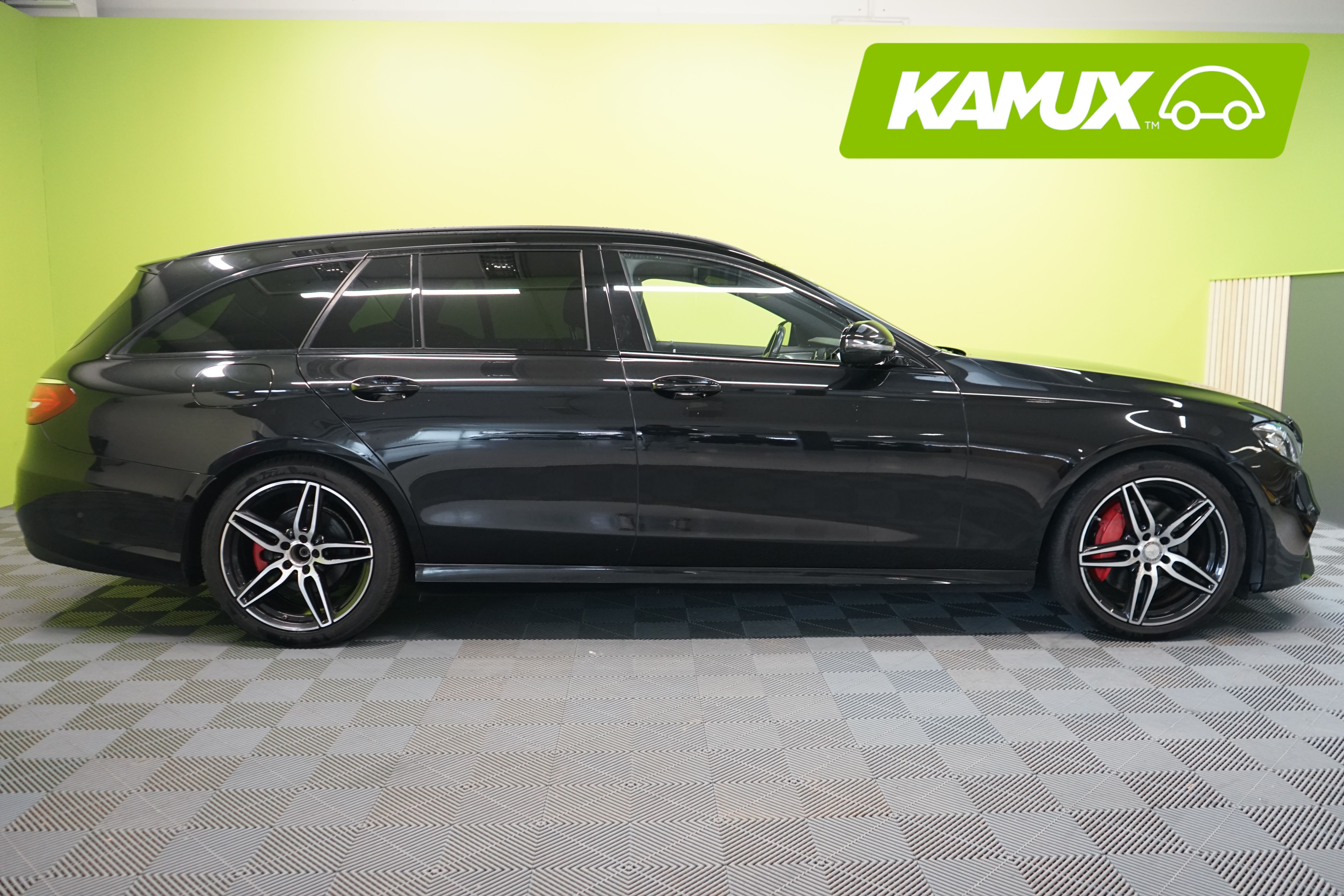 Mercedes-Benz E 2017, bild 2/25