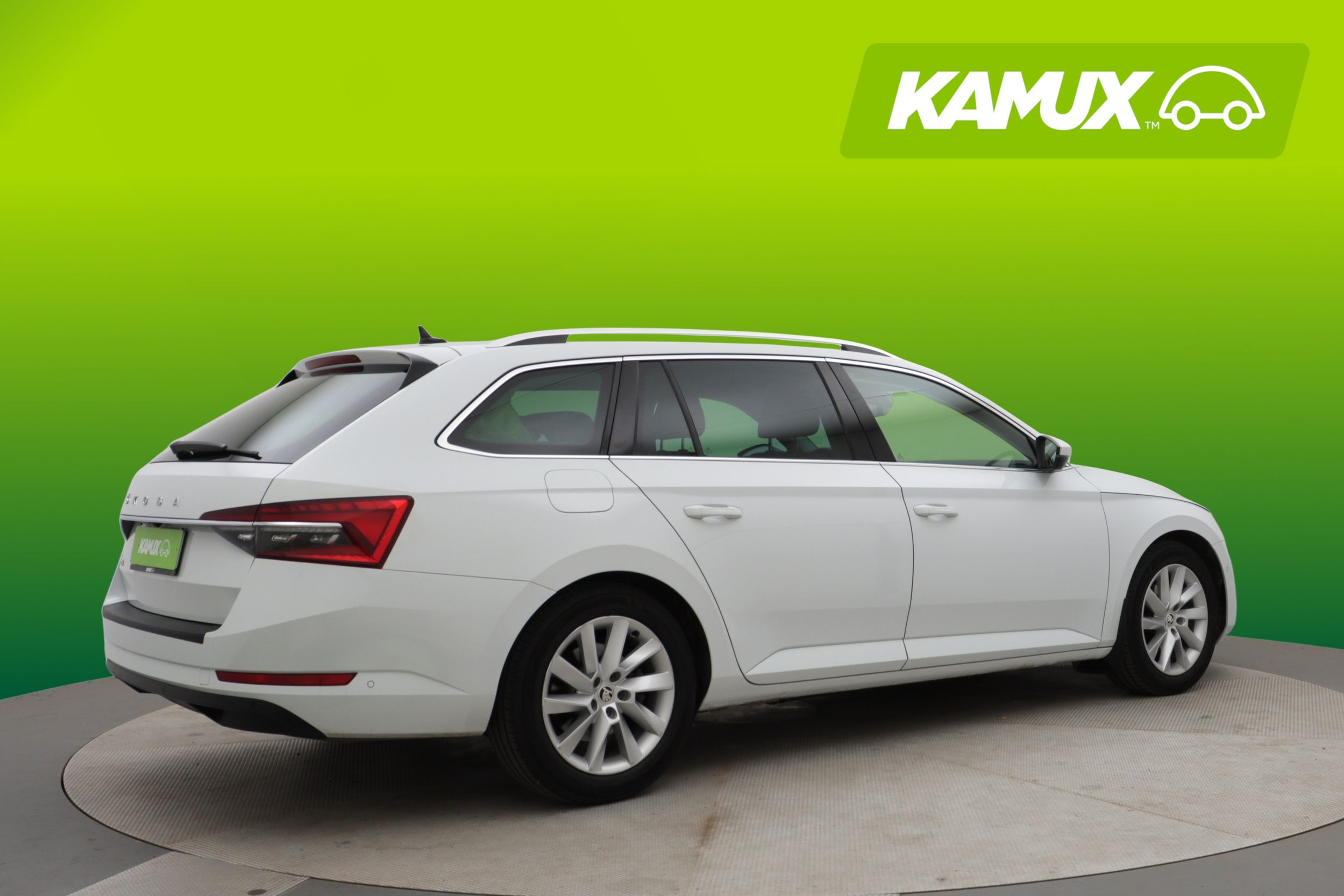 Skoda Superb 2020, bild 2/35