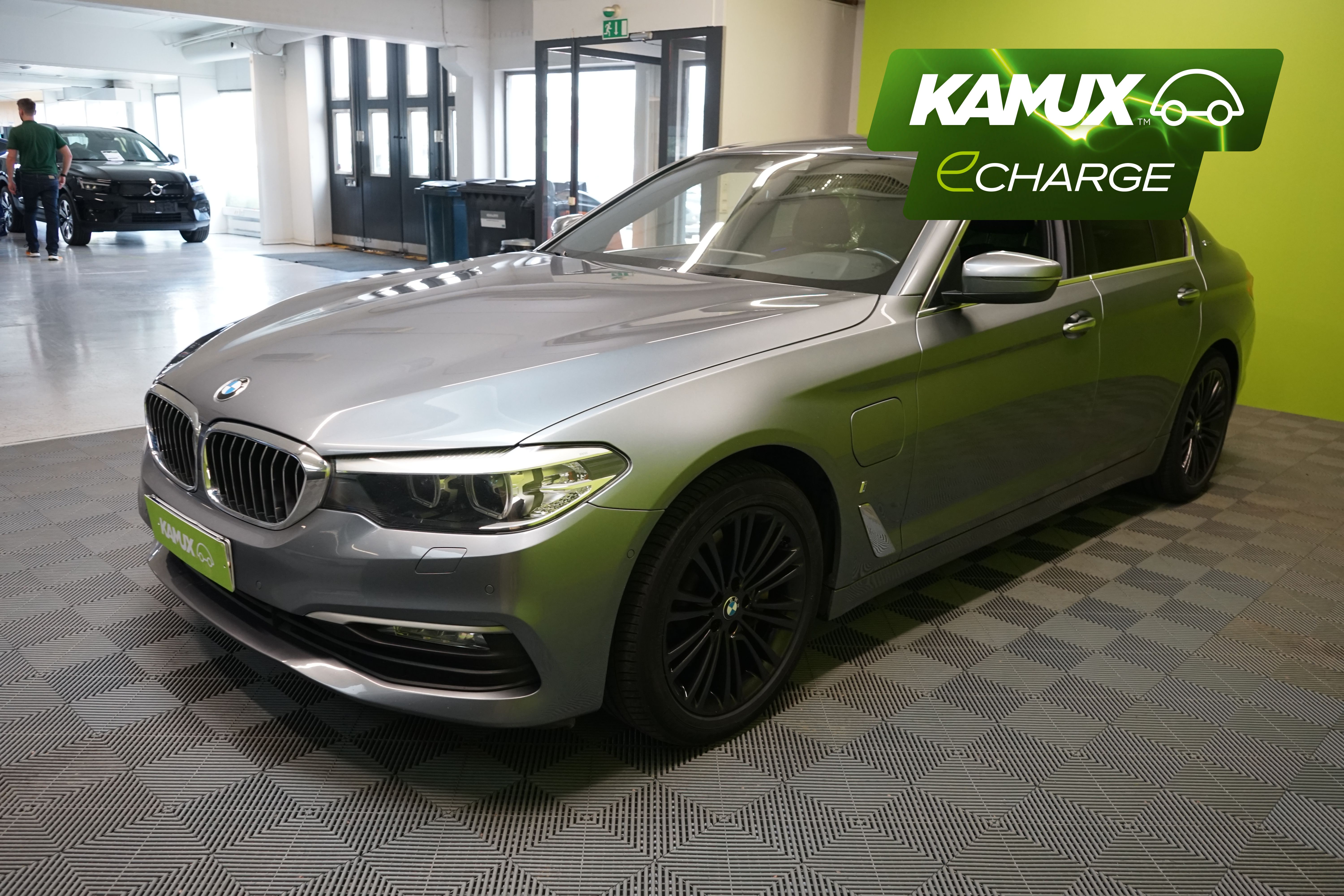 BMW 530 2018, bild 5/25