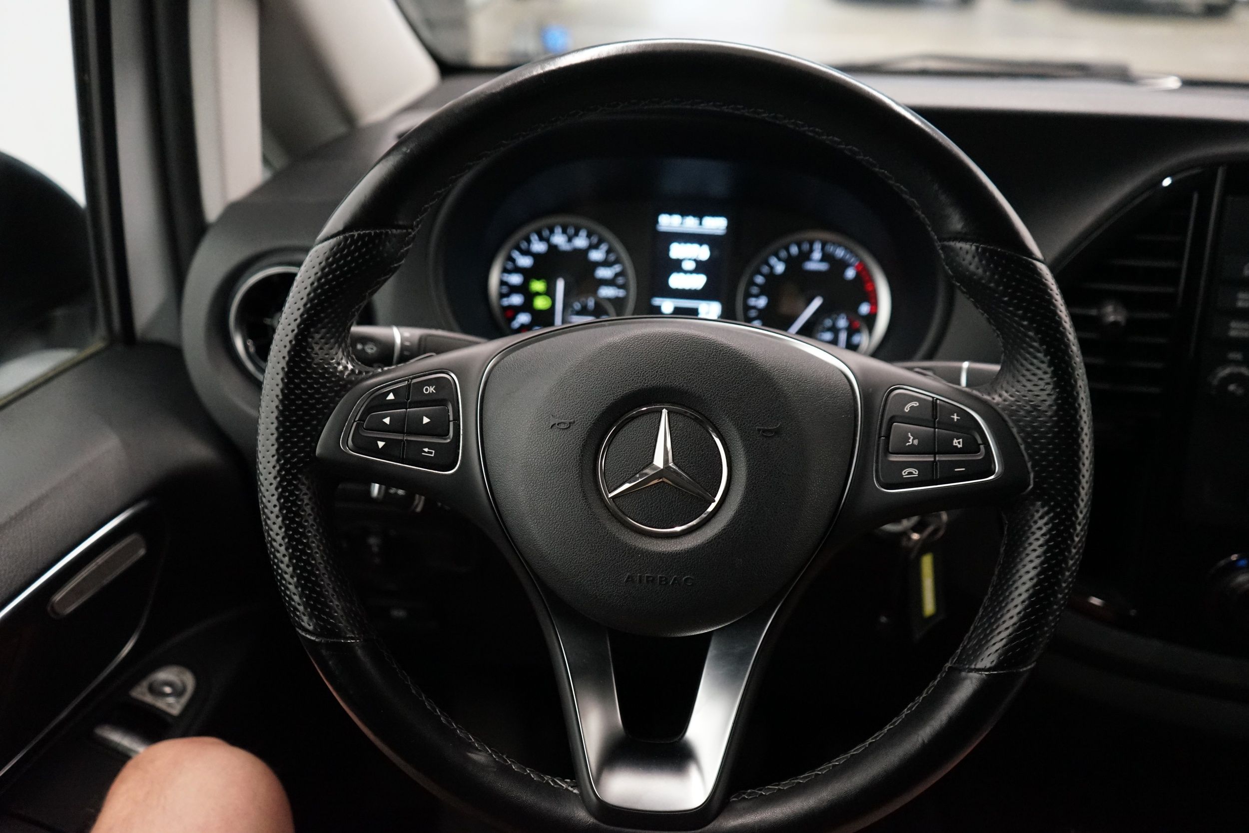 Mercedes-Benz Vito 2022, bild 6/22