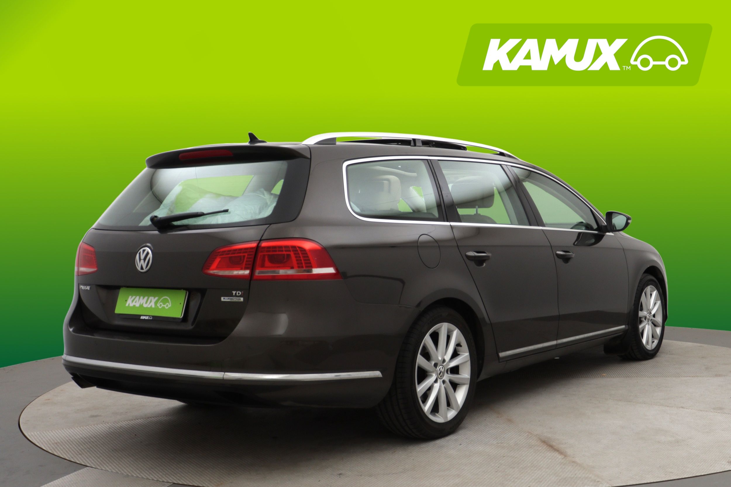 Volkswagen Passat 2012, bild 3/26