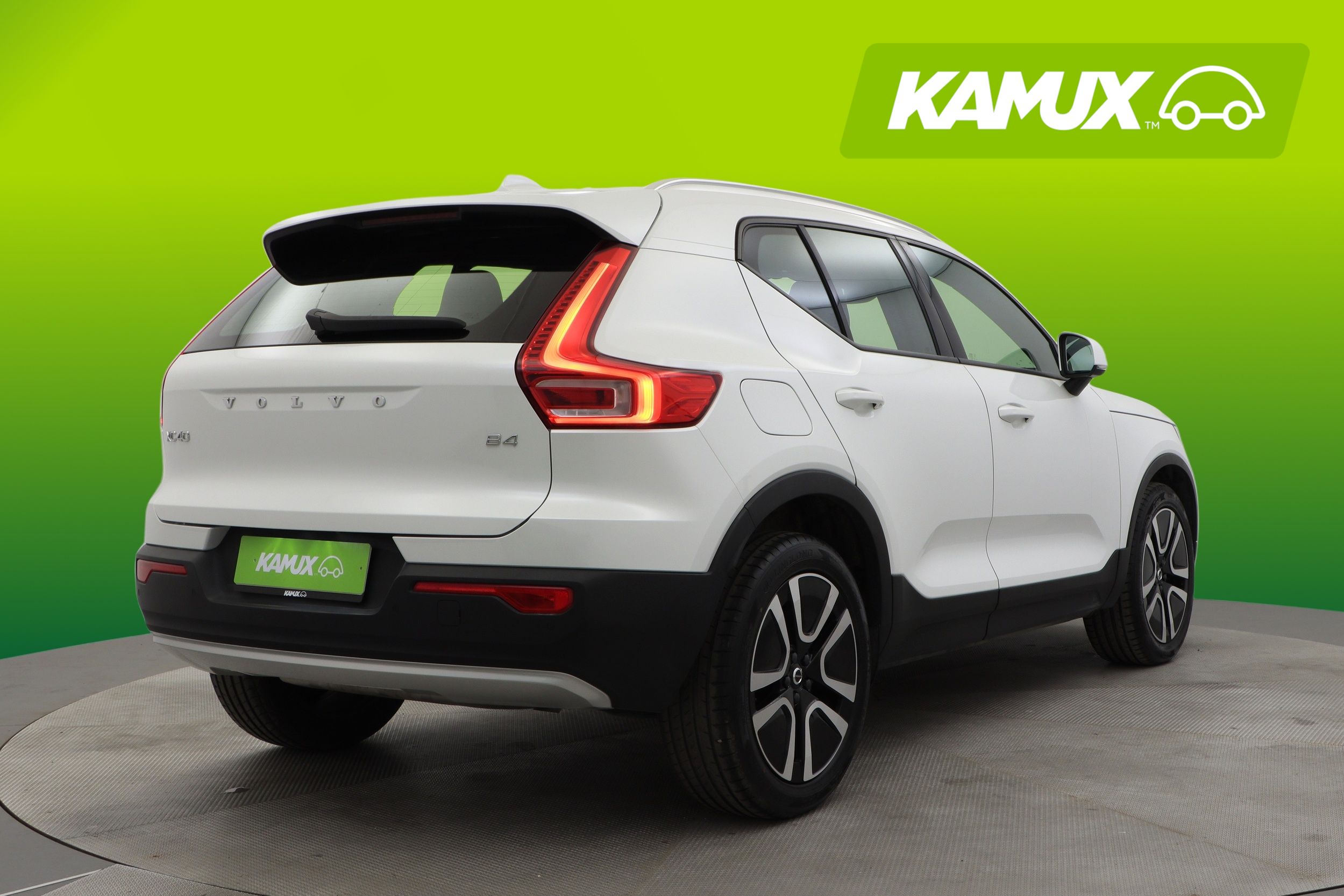 Volvo XC40 B4 MHEV Business aut 2021, bild 3/29