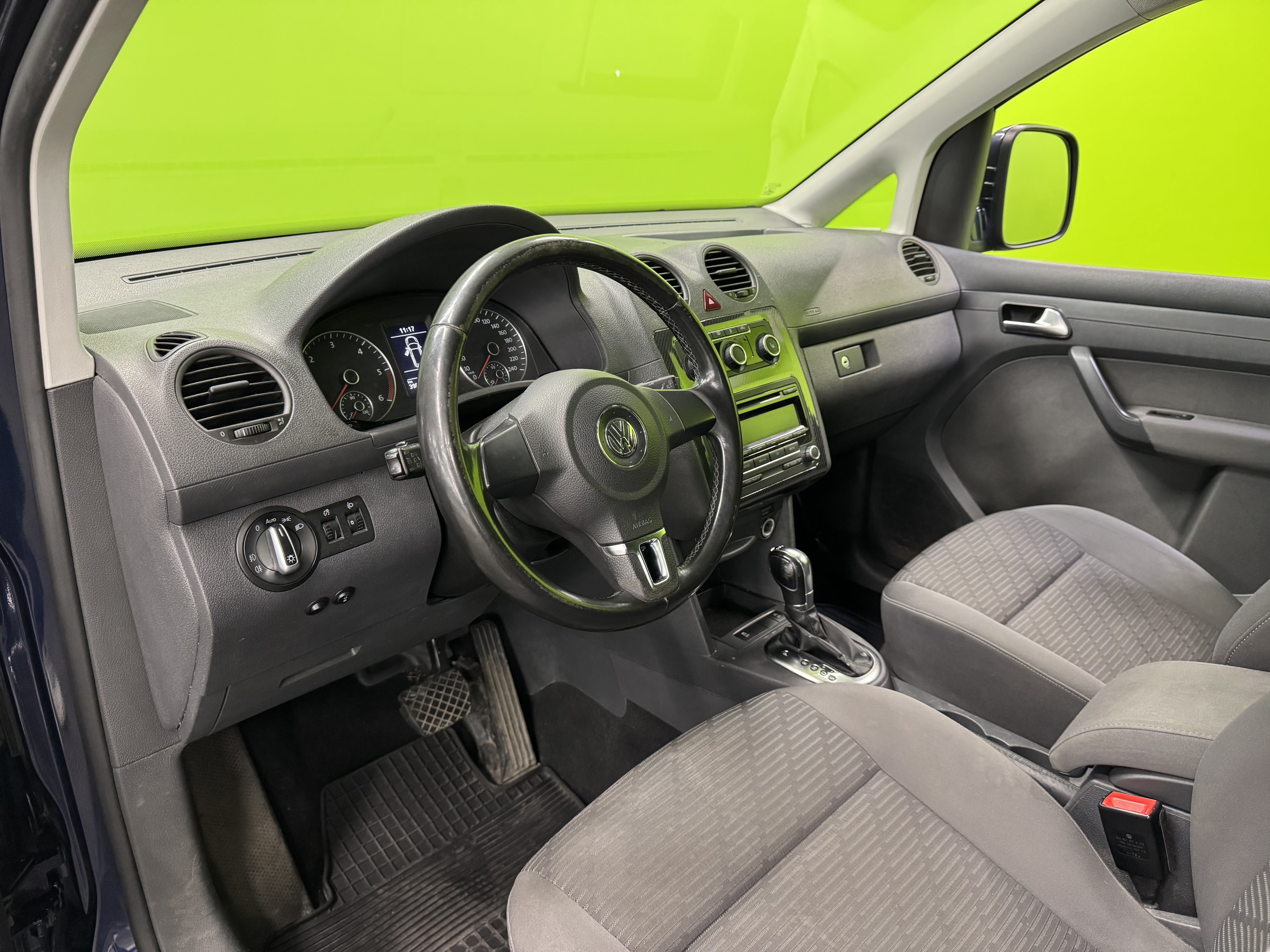 Volkswagen Caddy Maxi 2013, bild 7/42