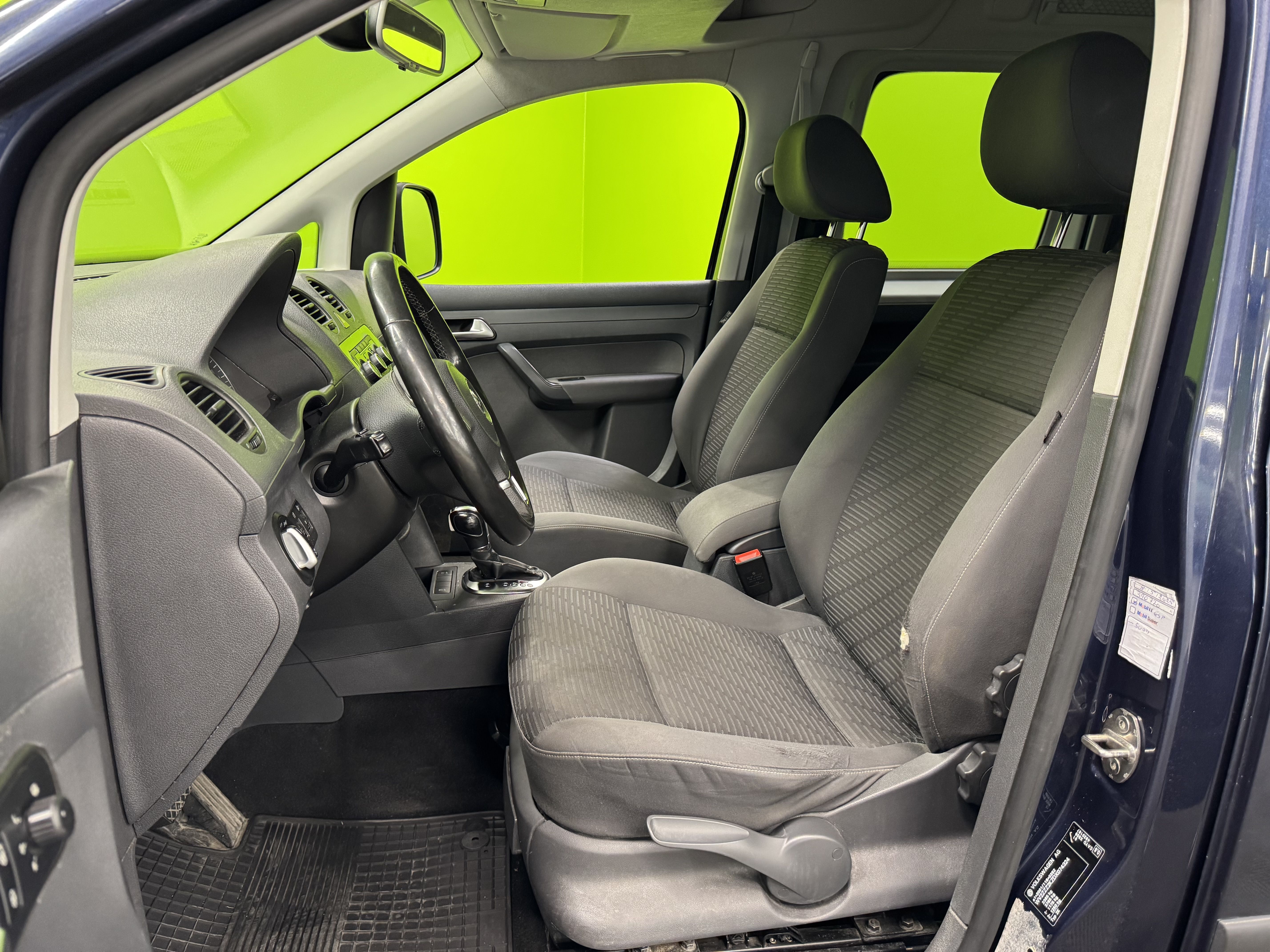Volkswagen Caddy Maxi 2013, bild 6/42