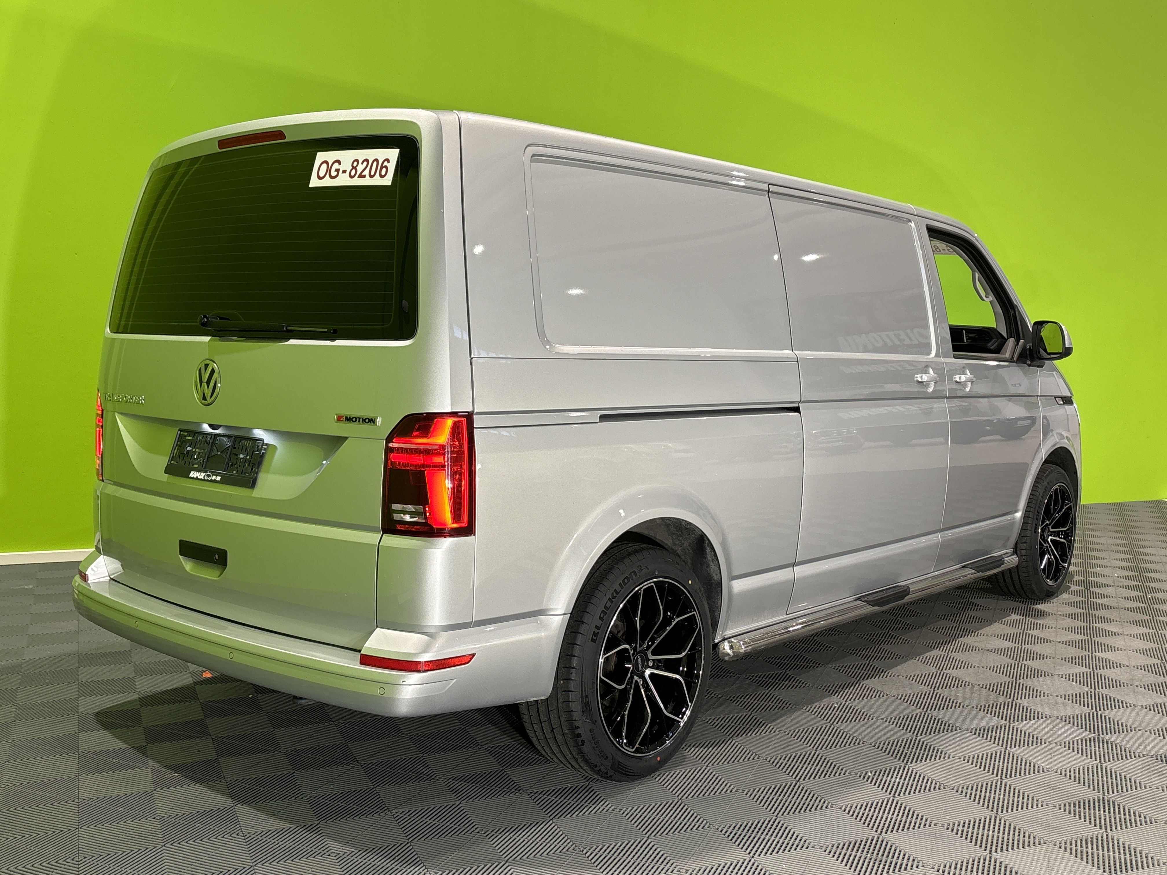 Volkswagen Transporter 2024, bild 3/18