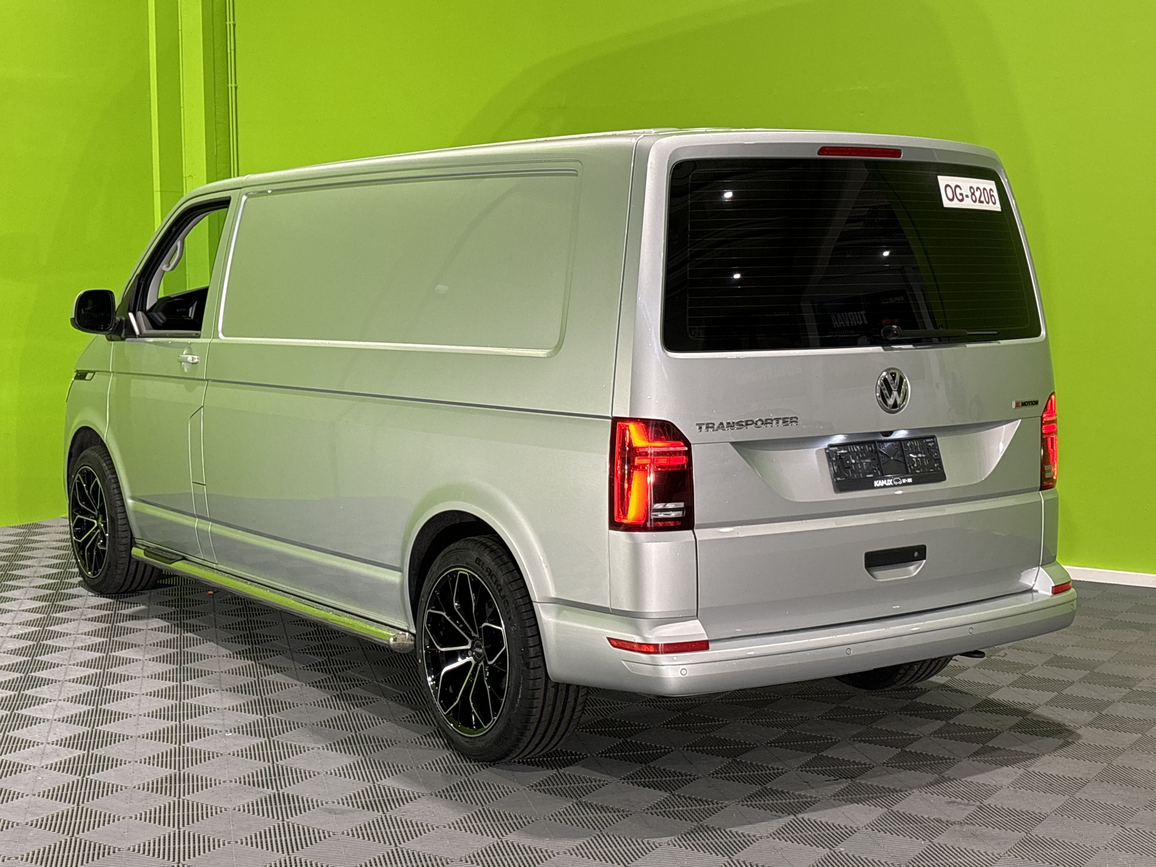 Volkswagen Transporter 2024, bild 4/18