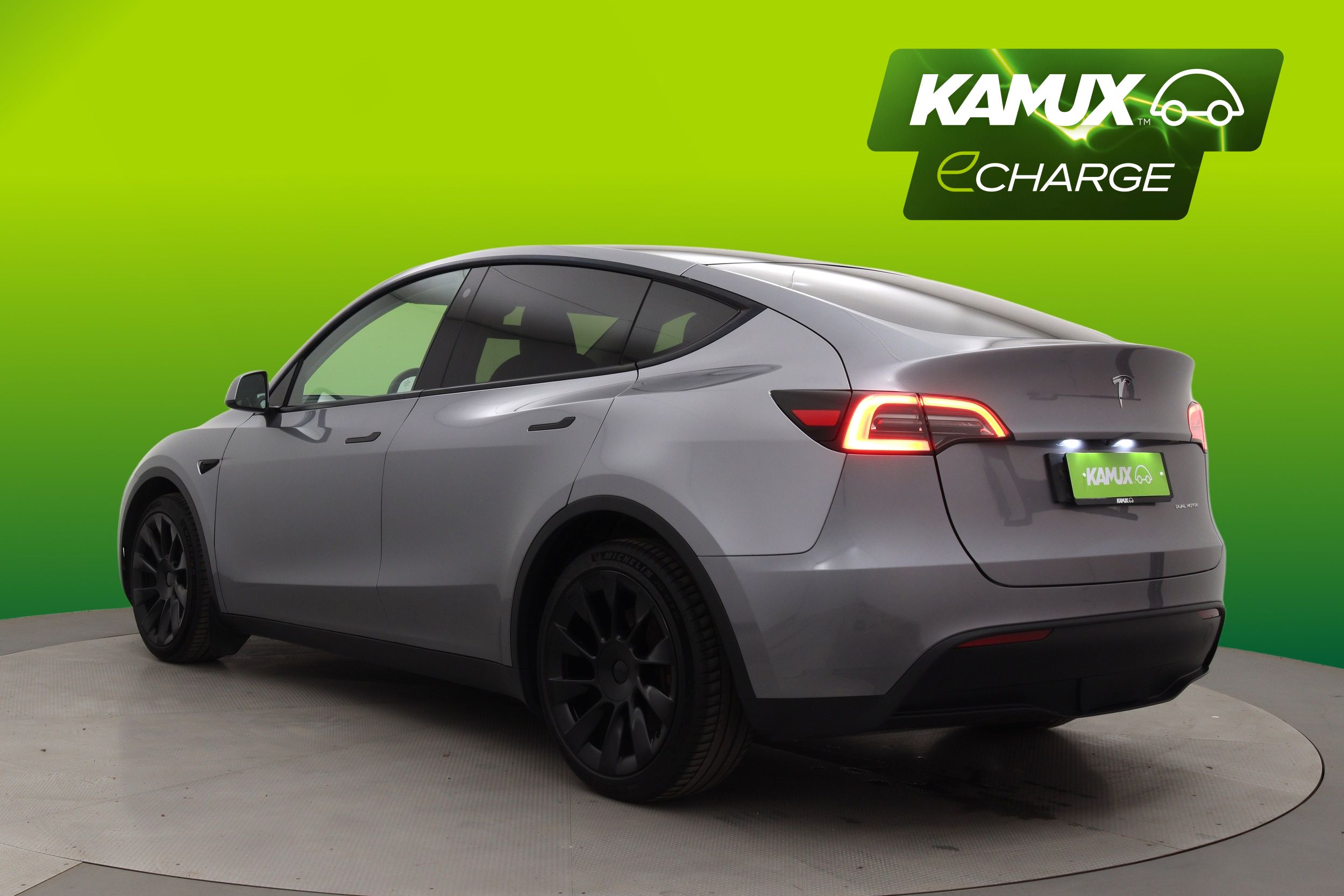 Tesla Model Y Long Range Dual Motor AWD 2023, bild 4/30