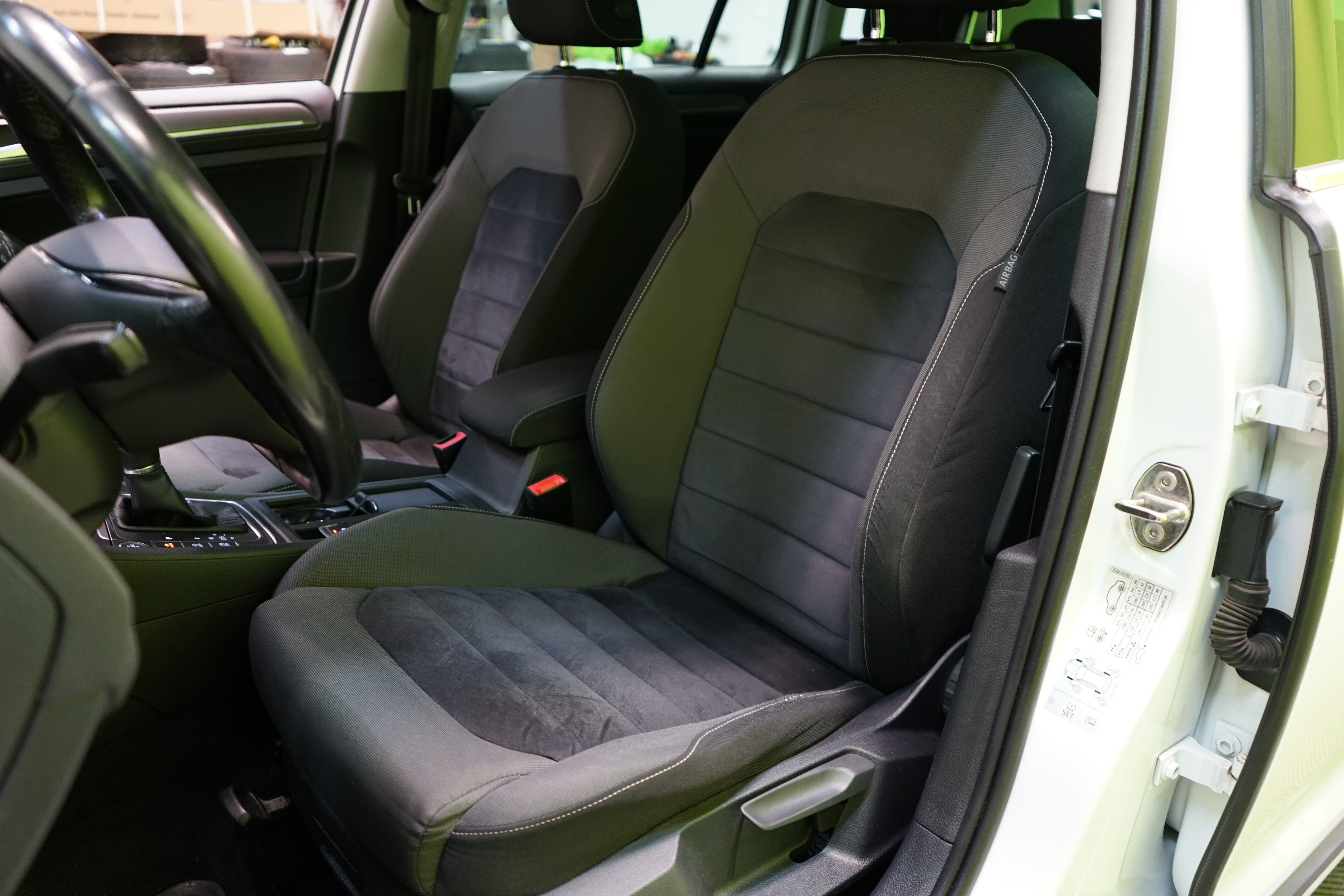 Volkswagen Golf 2016, bild 7/26