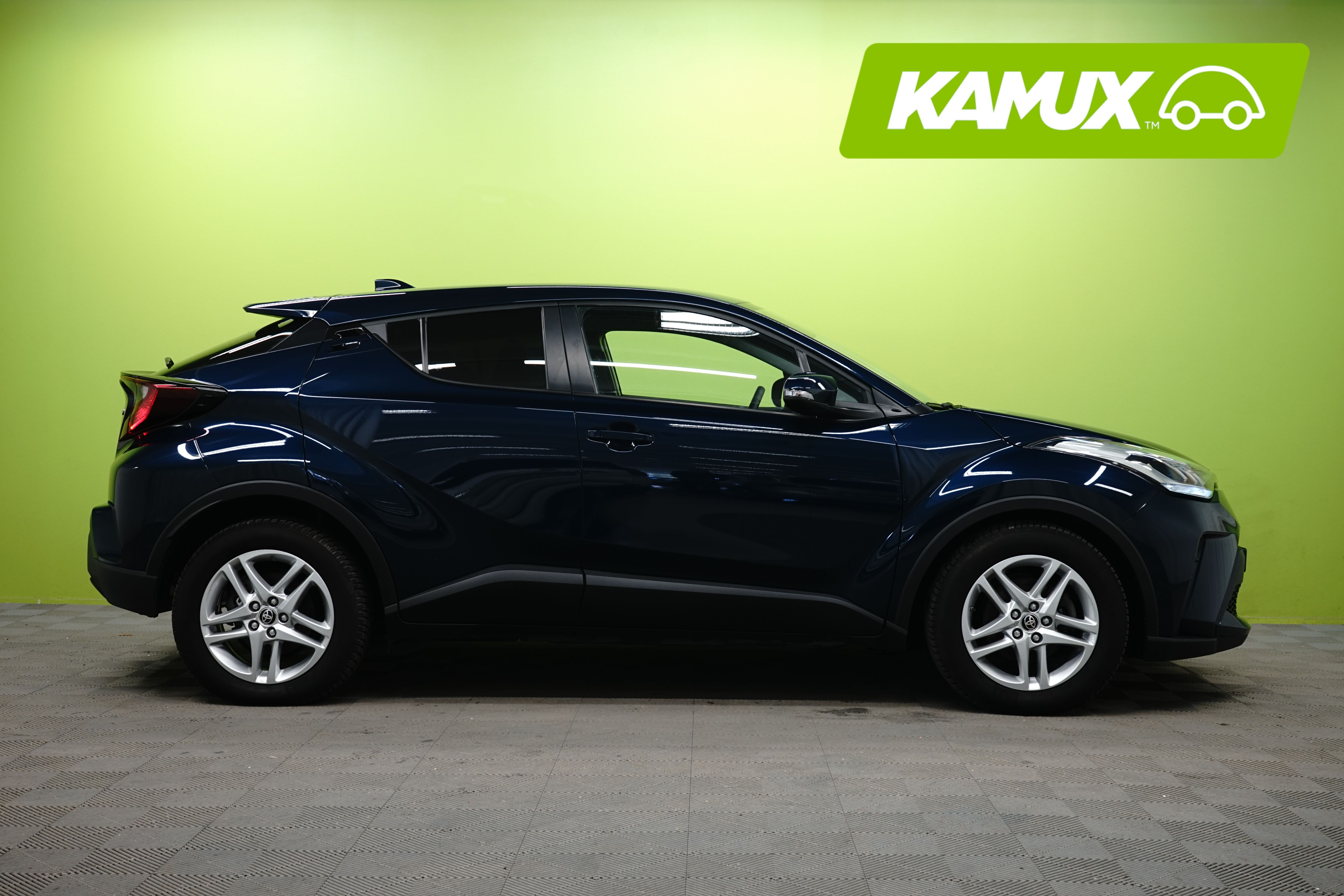 Toyota C-HR 1.8 Hybrid Active 2023, bild 2/17