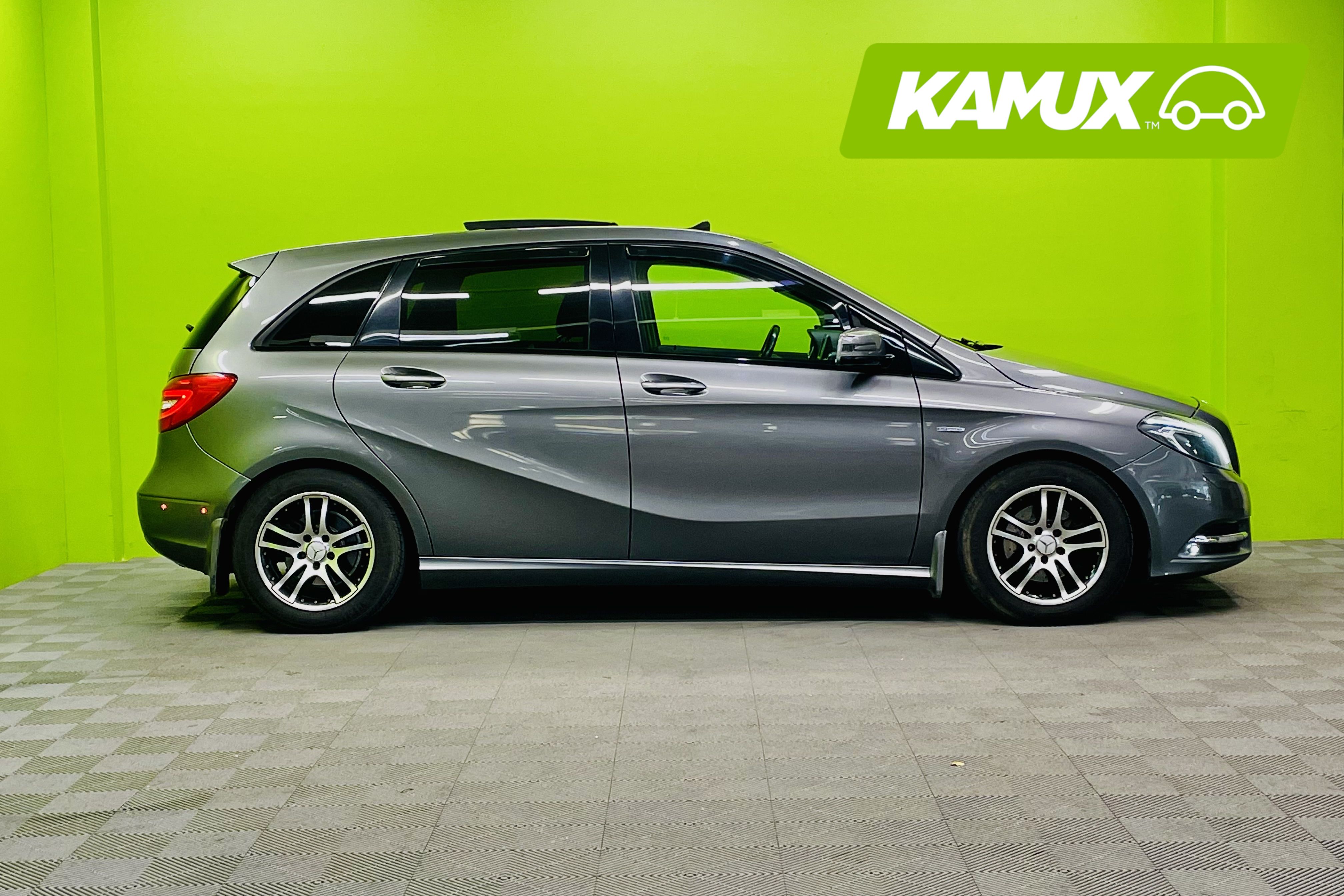 Mercedes-Benz B 2012, kuva 5/24