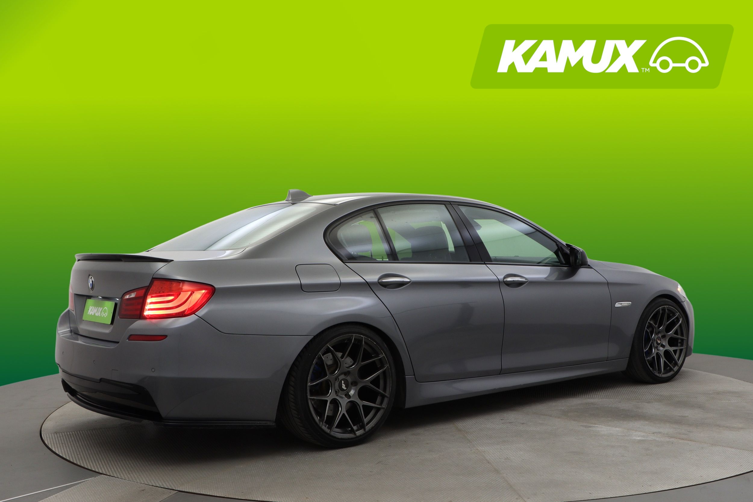 BMW 530 530d xDRIVE M-Sport 2011, bild 2/29