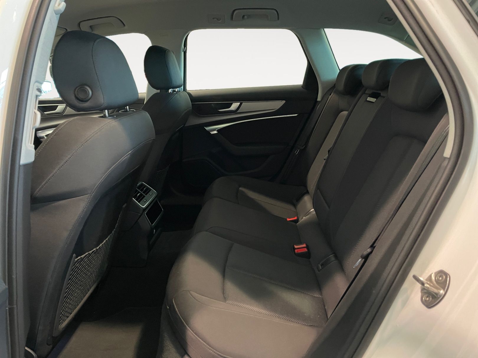 Audi A6 2024, bild 7/20