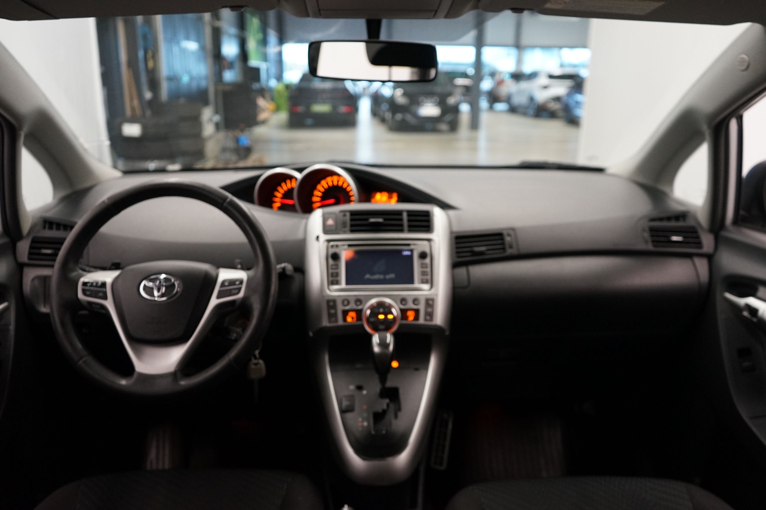 Toyota Verso 2013, bild 5/25