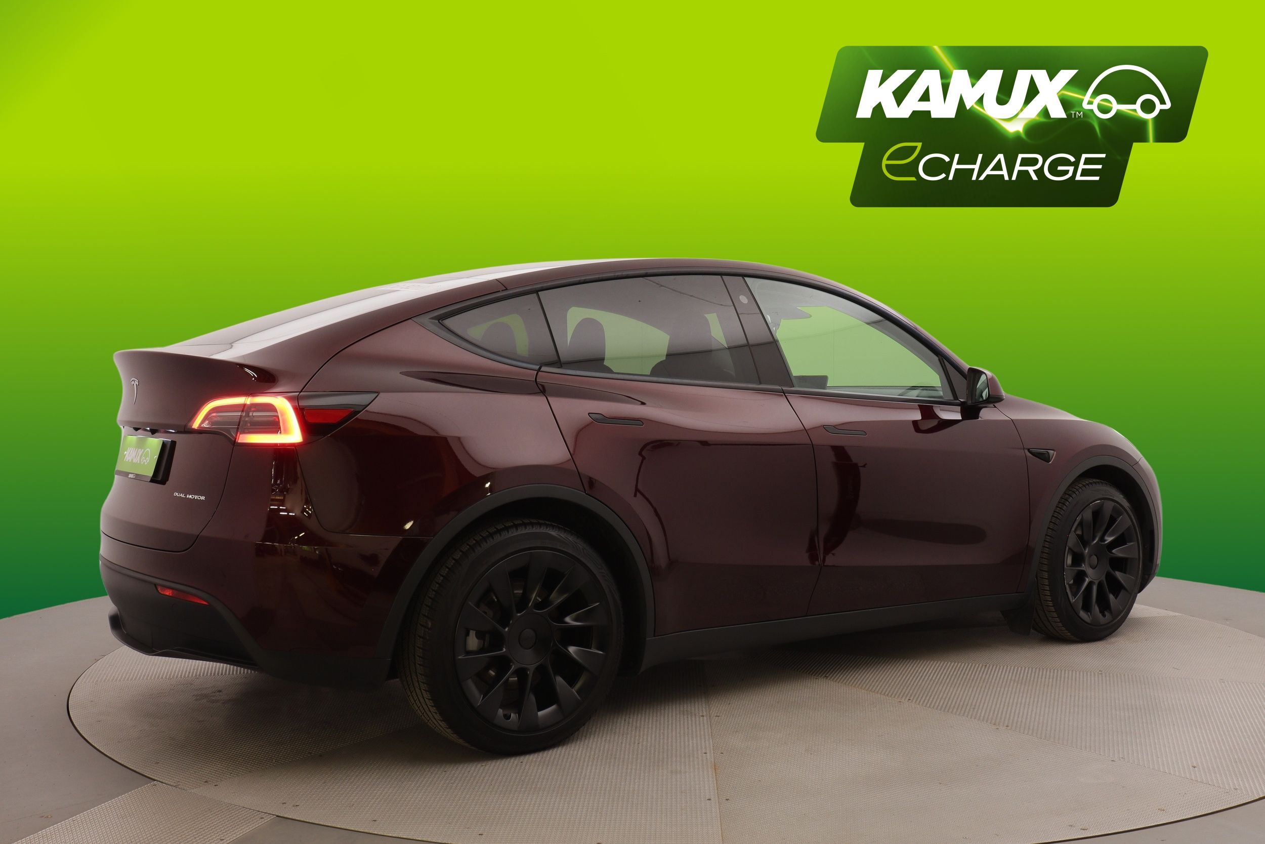Tesla Model Y Long Range 2024, bild 2/28