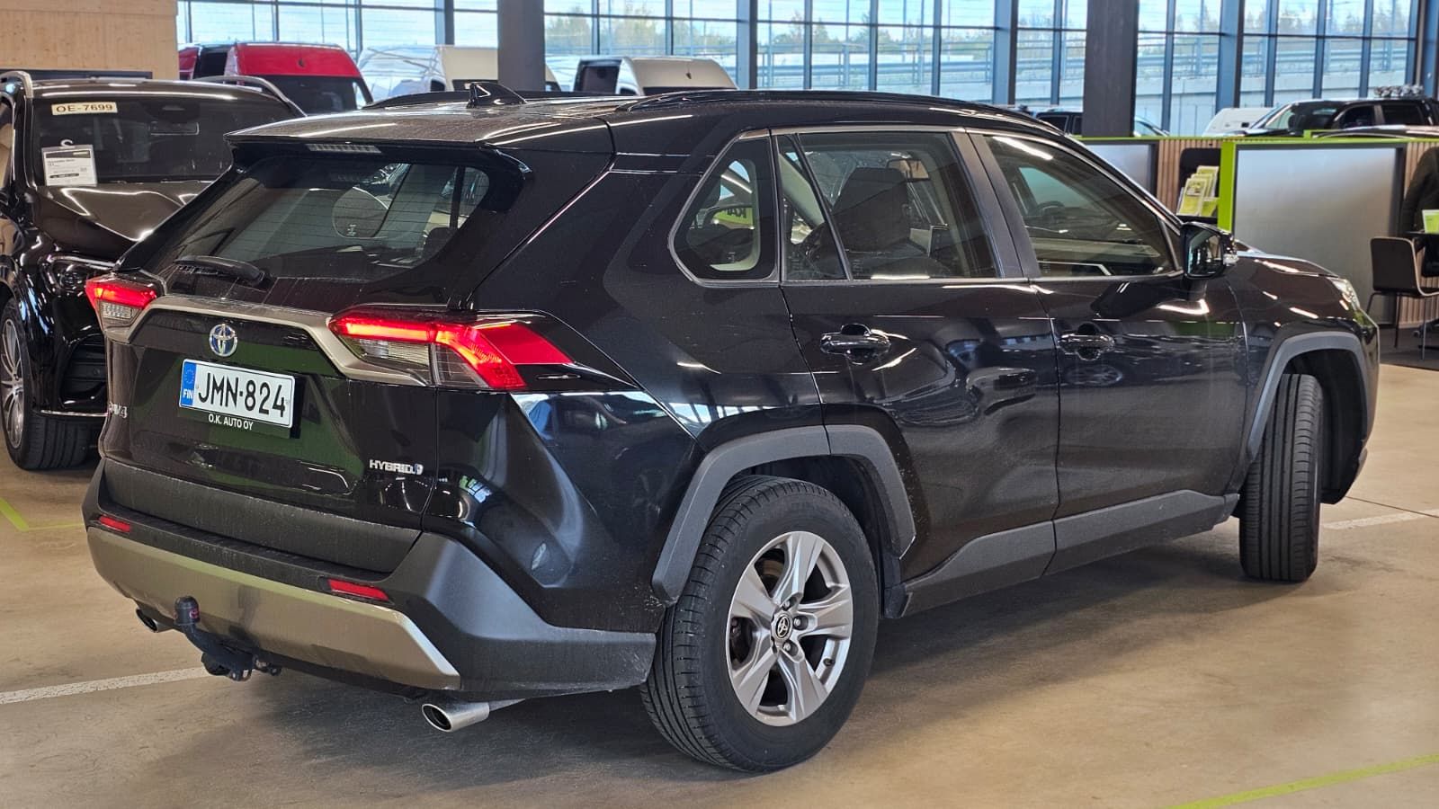 Toyota RAV4 2.5 VVT-i Hybrid 2022, bild 4/13