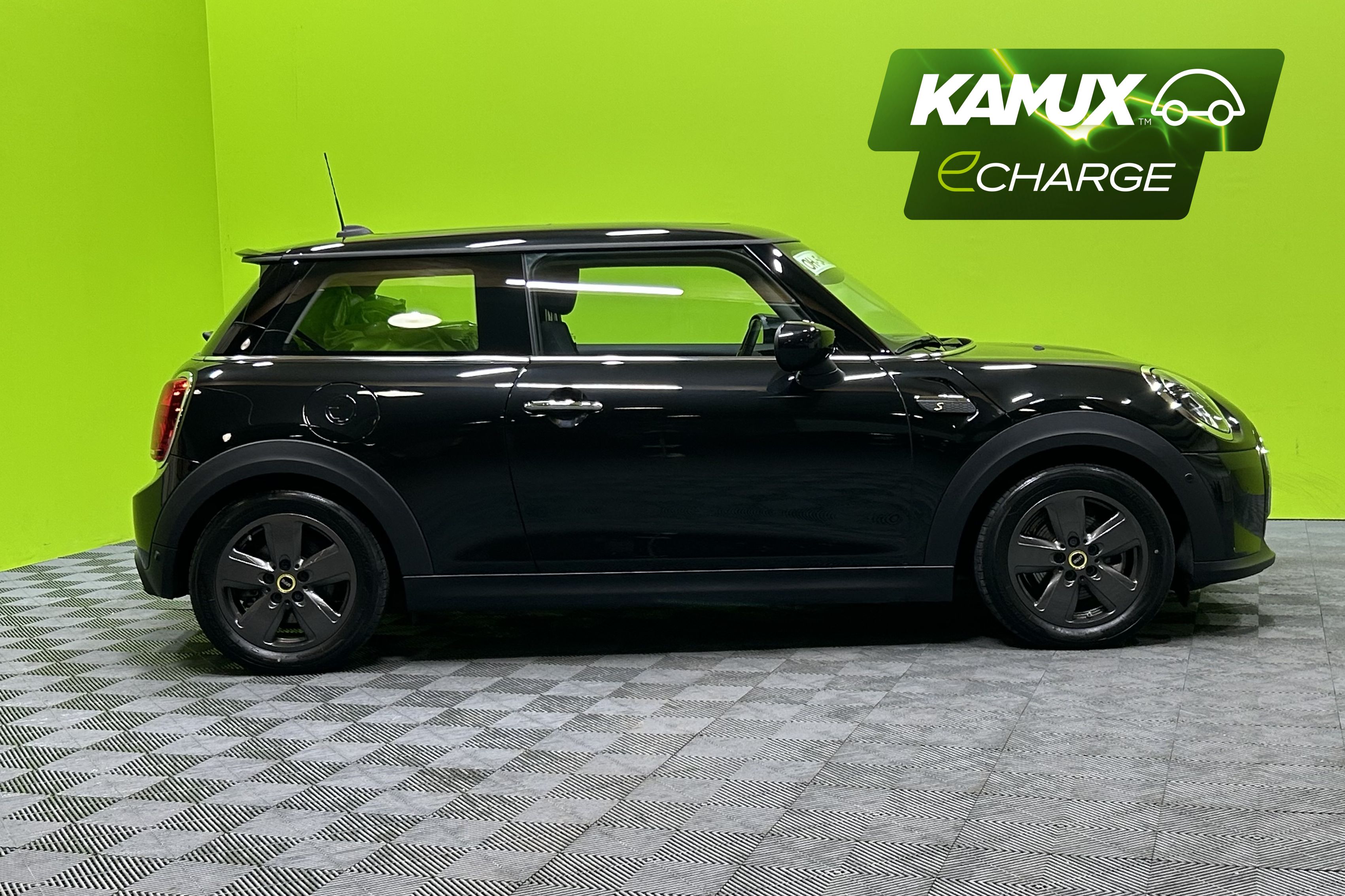 MINI Cooper SE Essential Trim 2022, bild 2/24