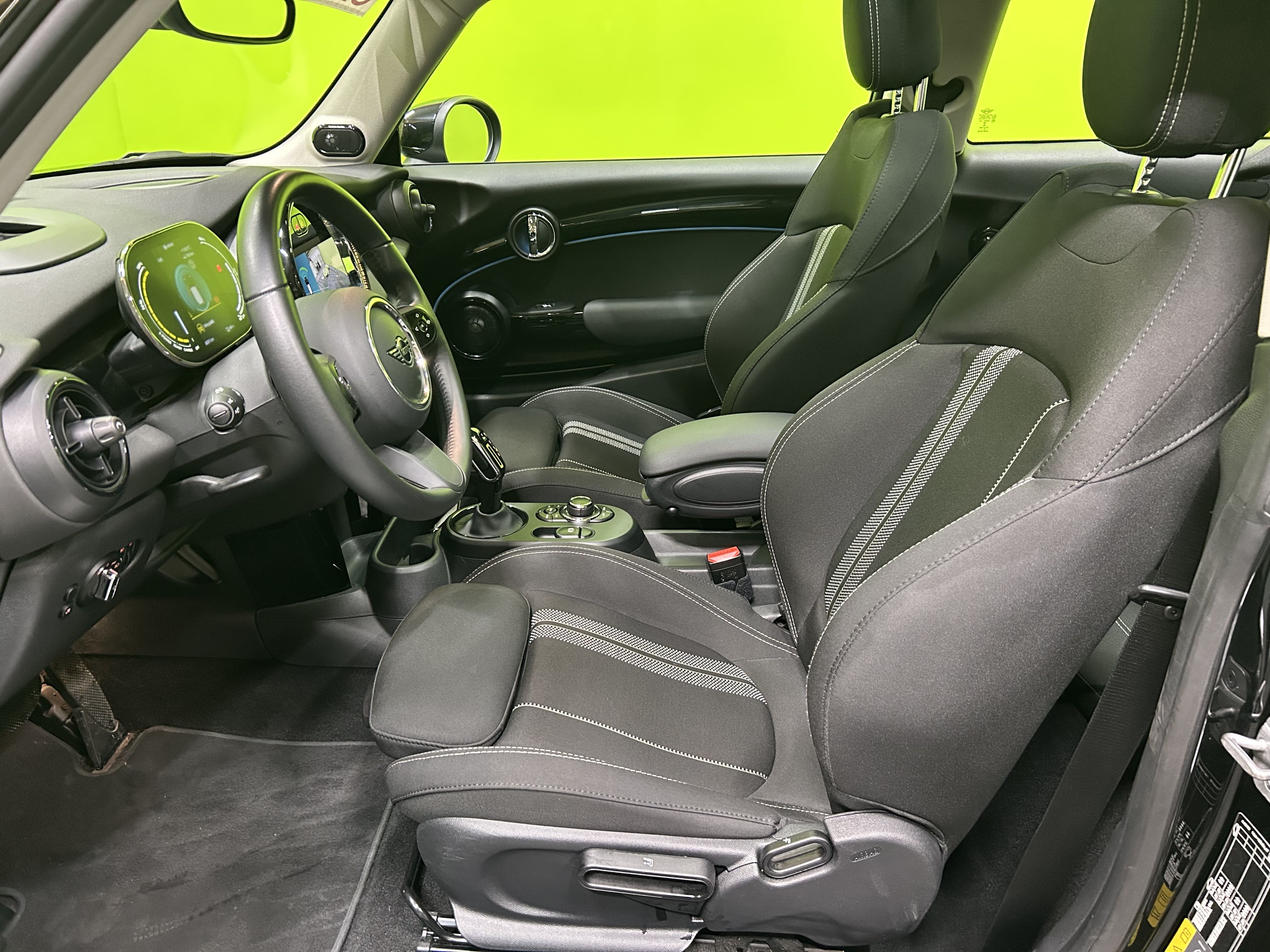 MINI Cooper SE Essential Trim 2022, bild 7/24