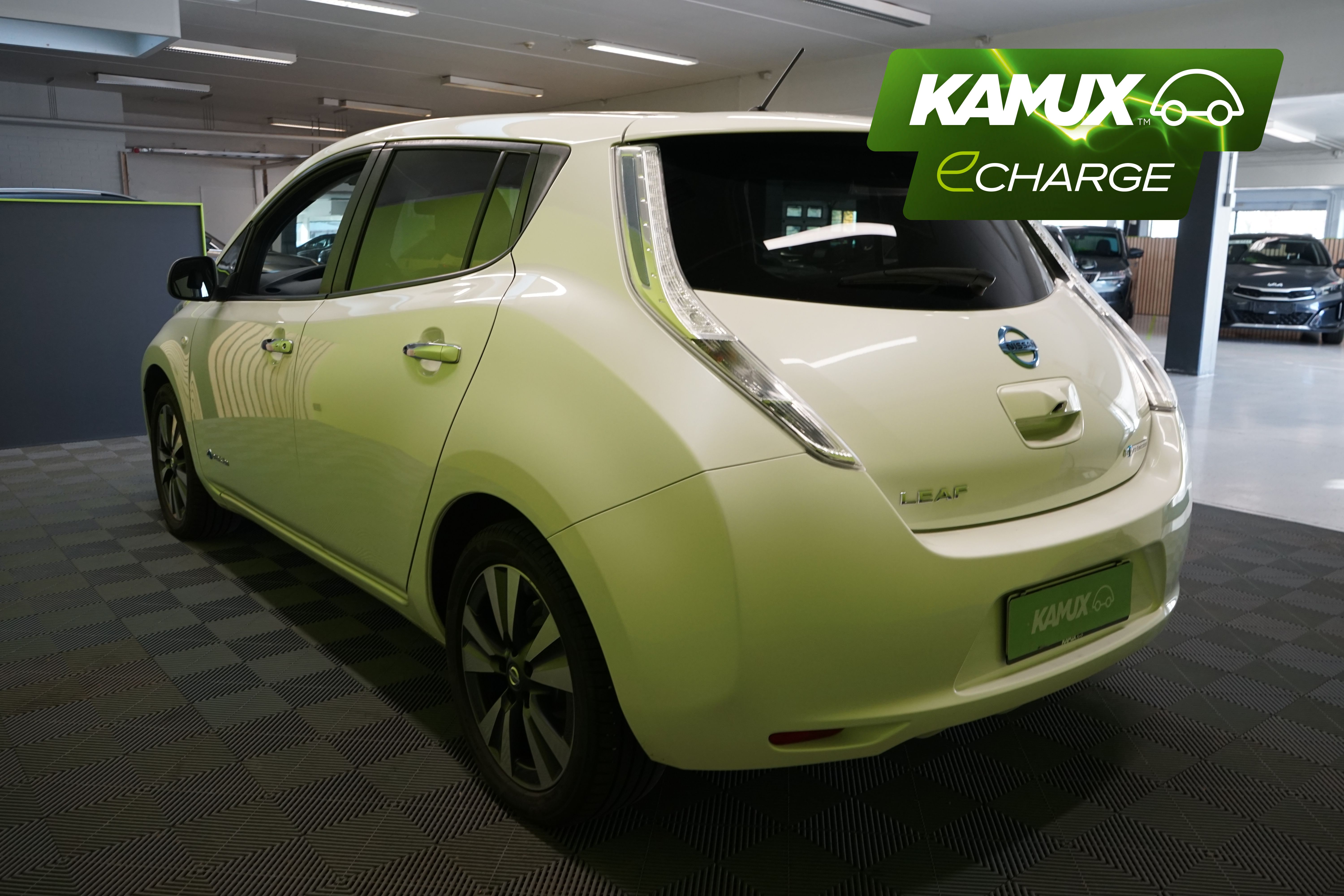 Nissan Leaf Tekna Solar Leather 2015, bild 4/24