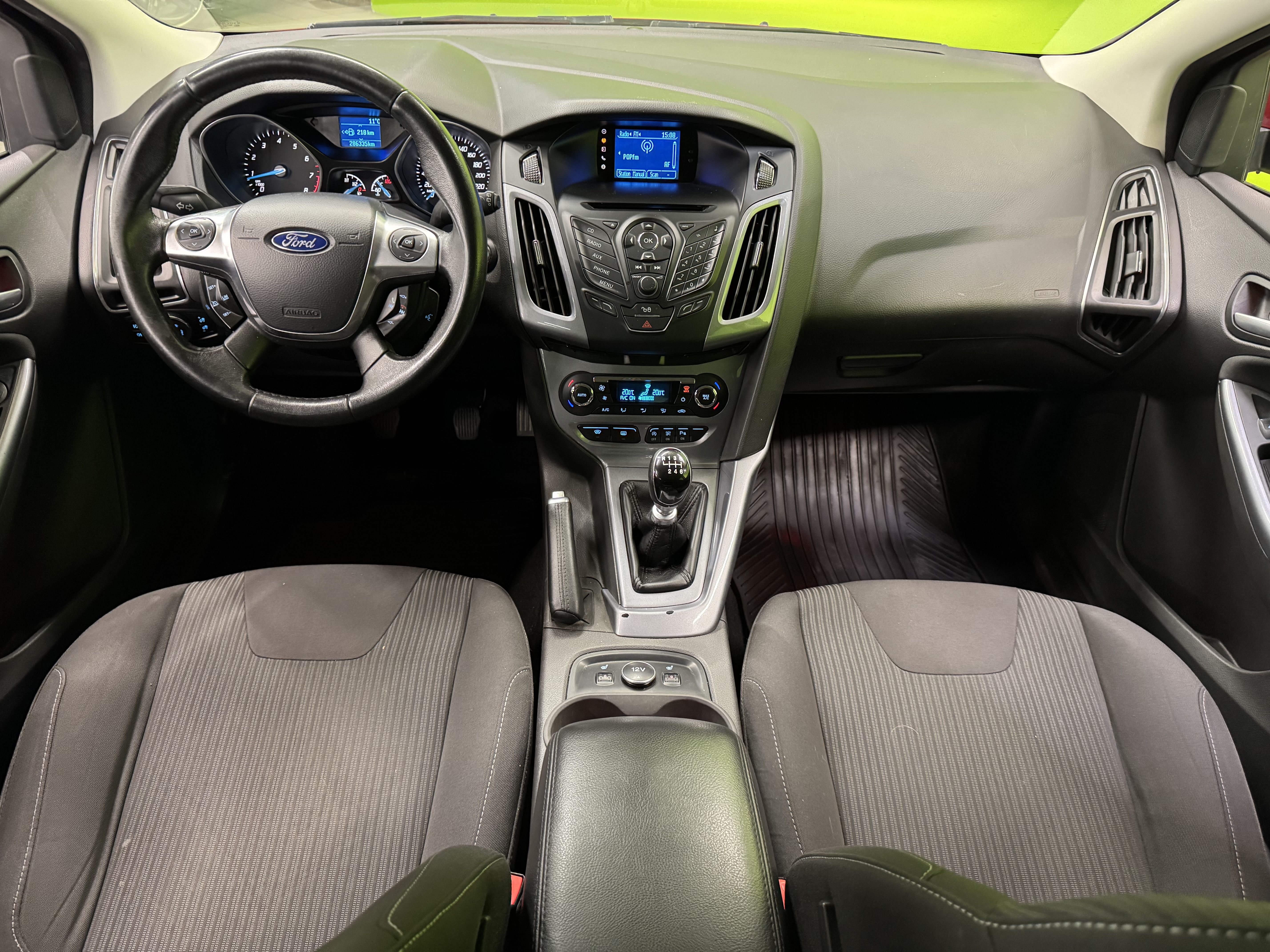 Ford Focus 2012, bild 7/20