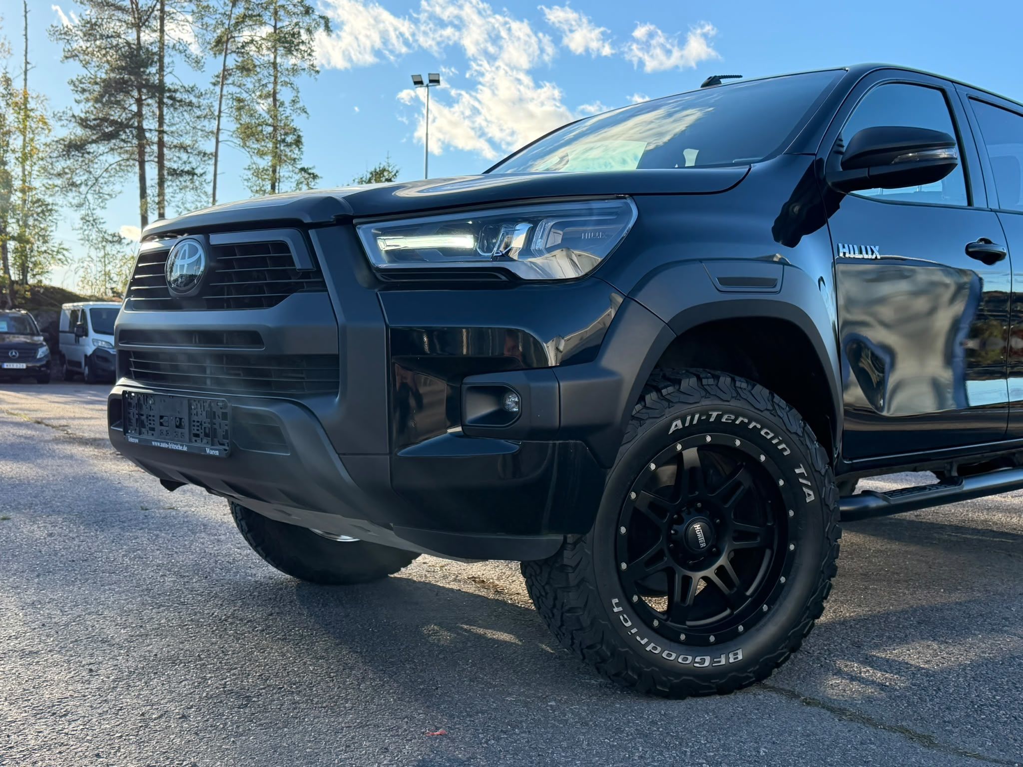 Toyota Hilux 2021, bild 3/7