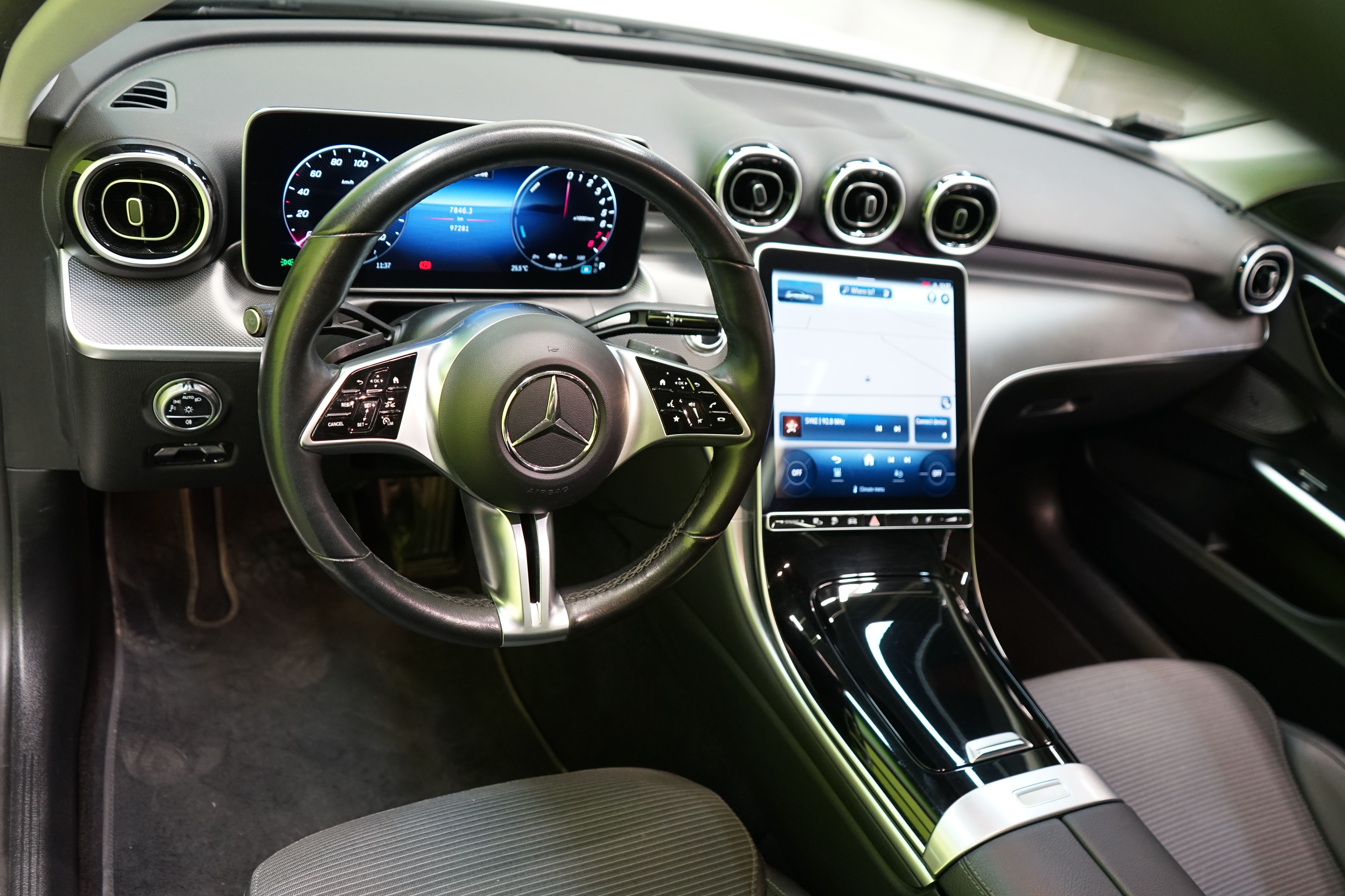 Mercedes-Benz C 300 e T A Business 2023, bild 7/31