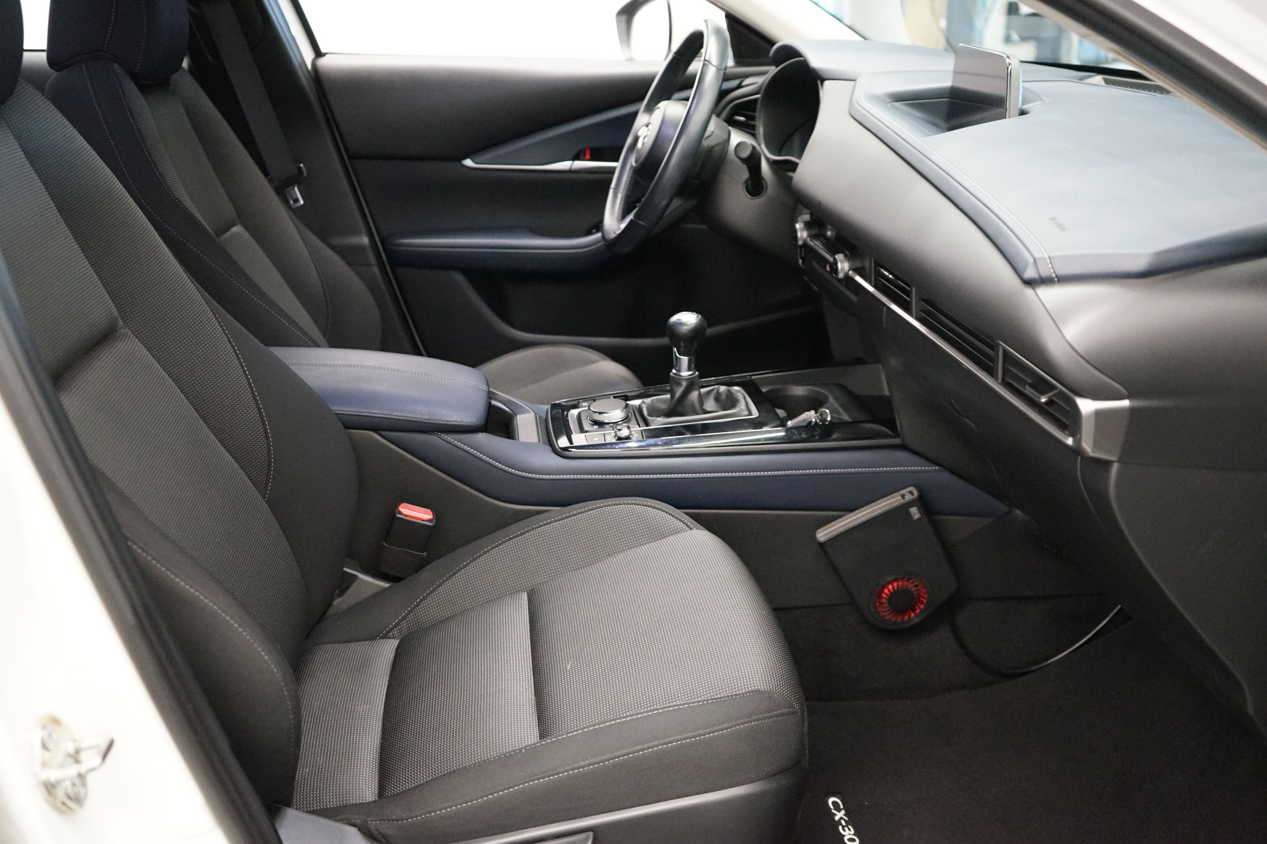 Mazda CX-30 2021, bild 7/20