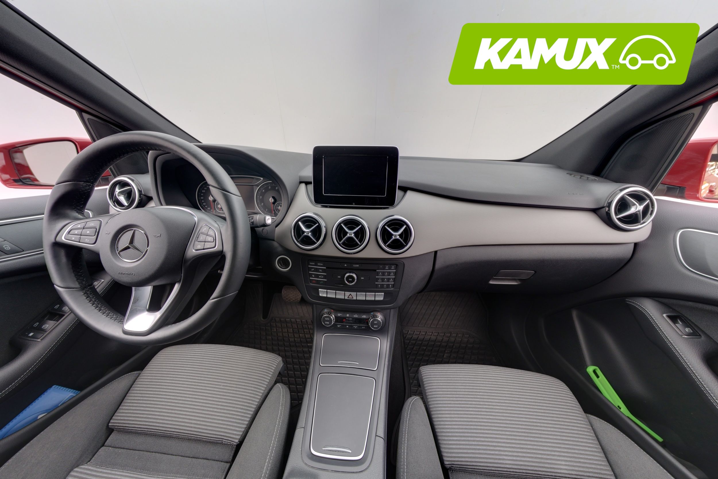 Mercedes-Benz B 180 Automatic Edition 2016, kuva 7/15