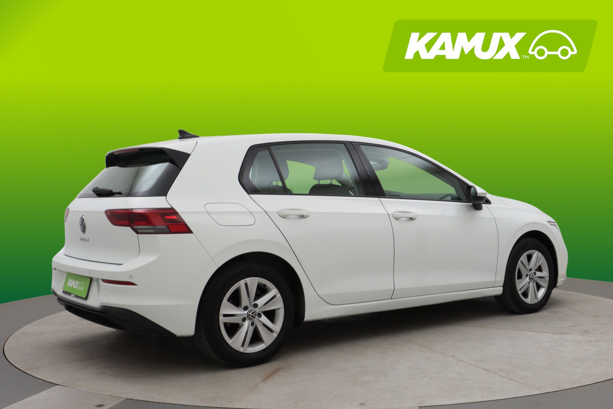 Volkswagen Golf 1,0 TSI 81 kW 2021, kuva 2/27