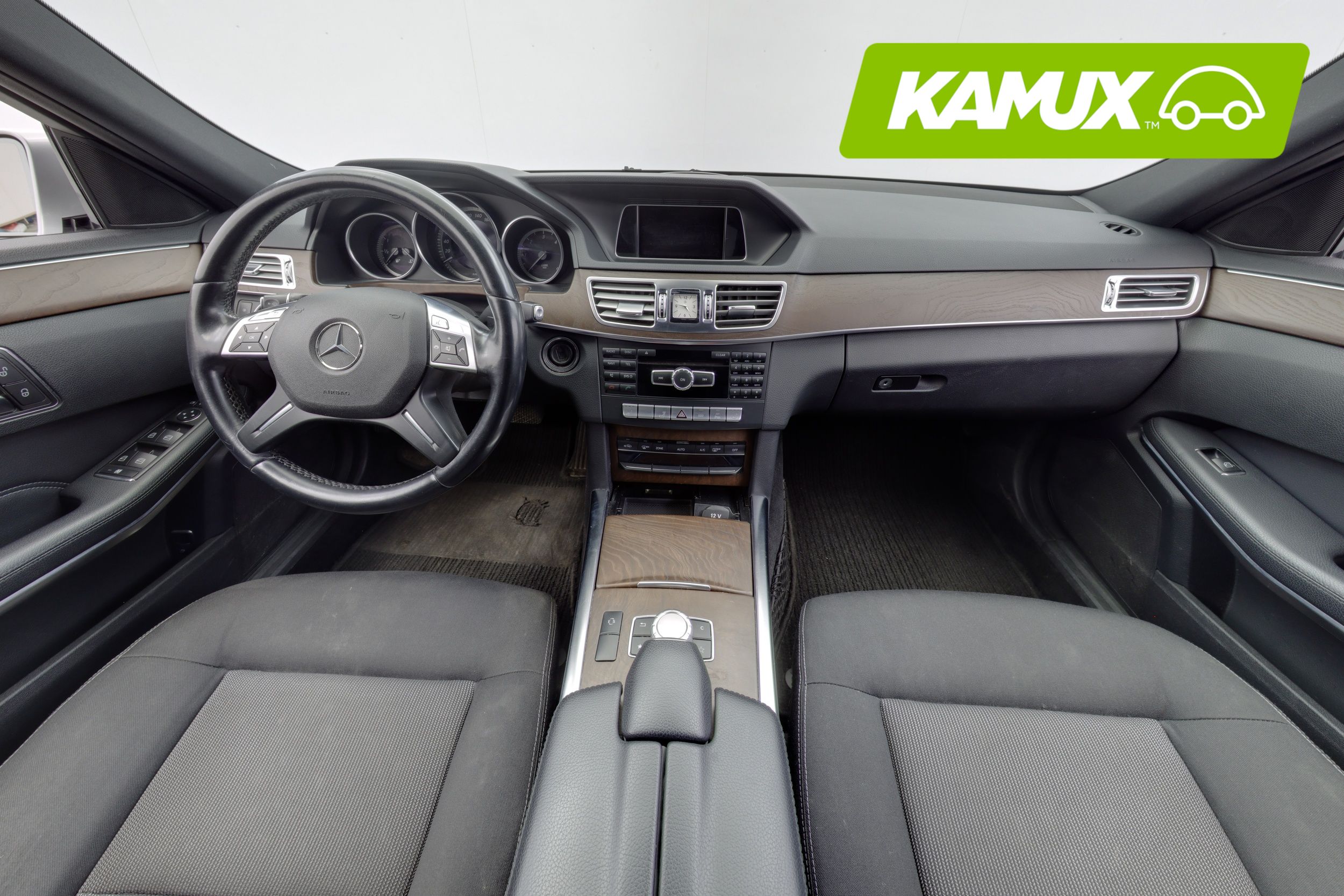 Mercedes-Benz E 220 CDI Farmari 2013, bild 7/29