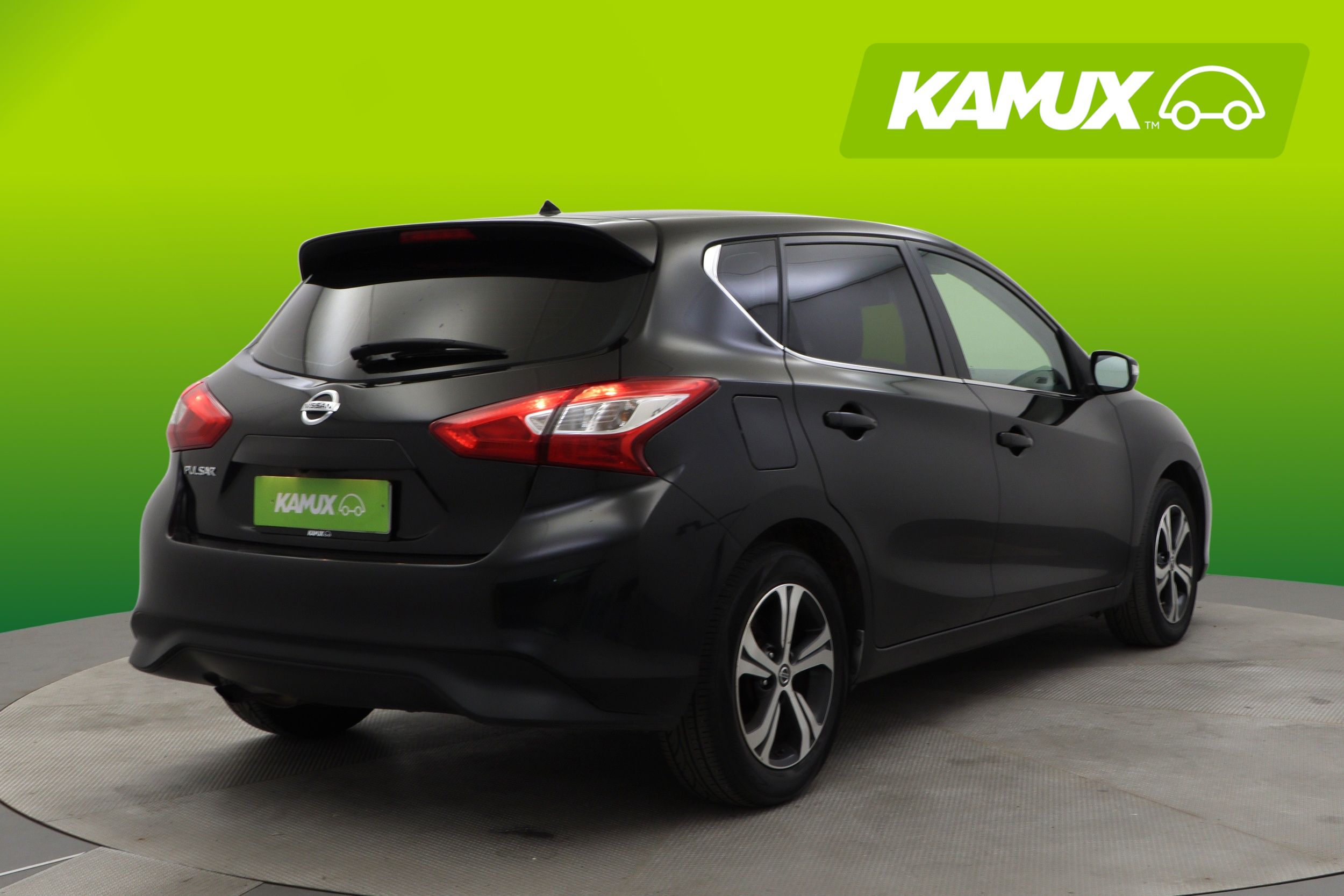 Nissan Pulsar 2015, bild 3/28