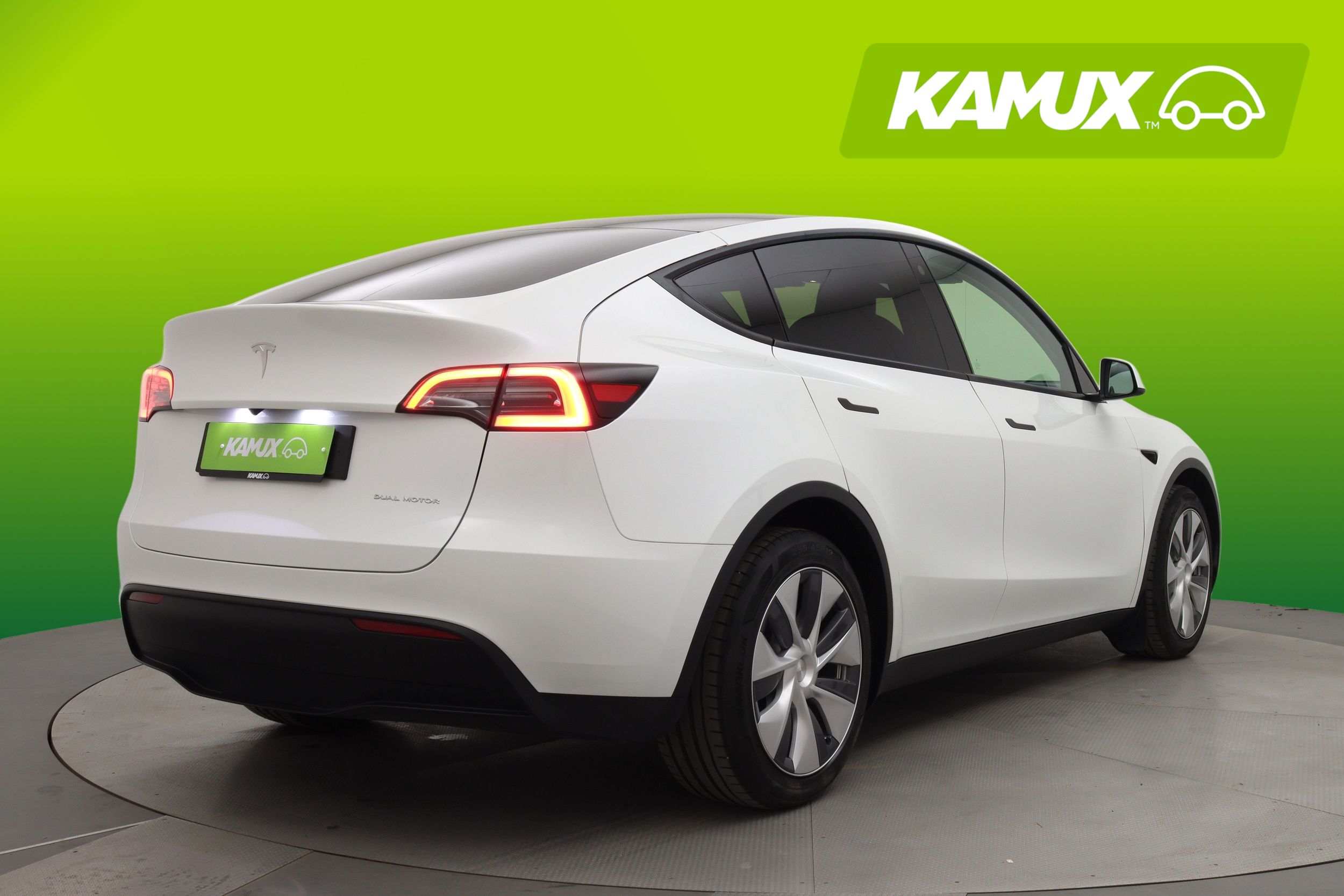 Tesla Model Y 2023, kuva 3/23