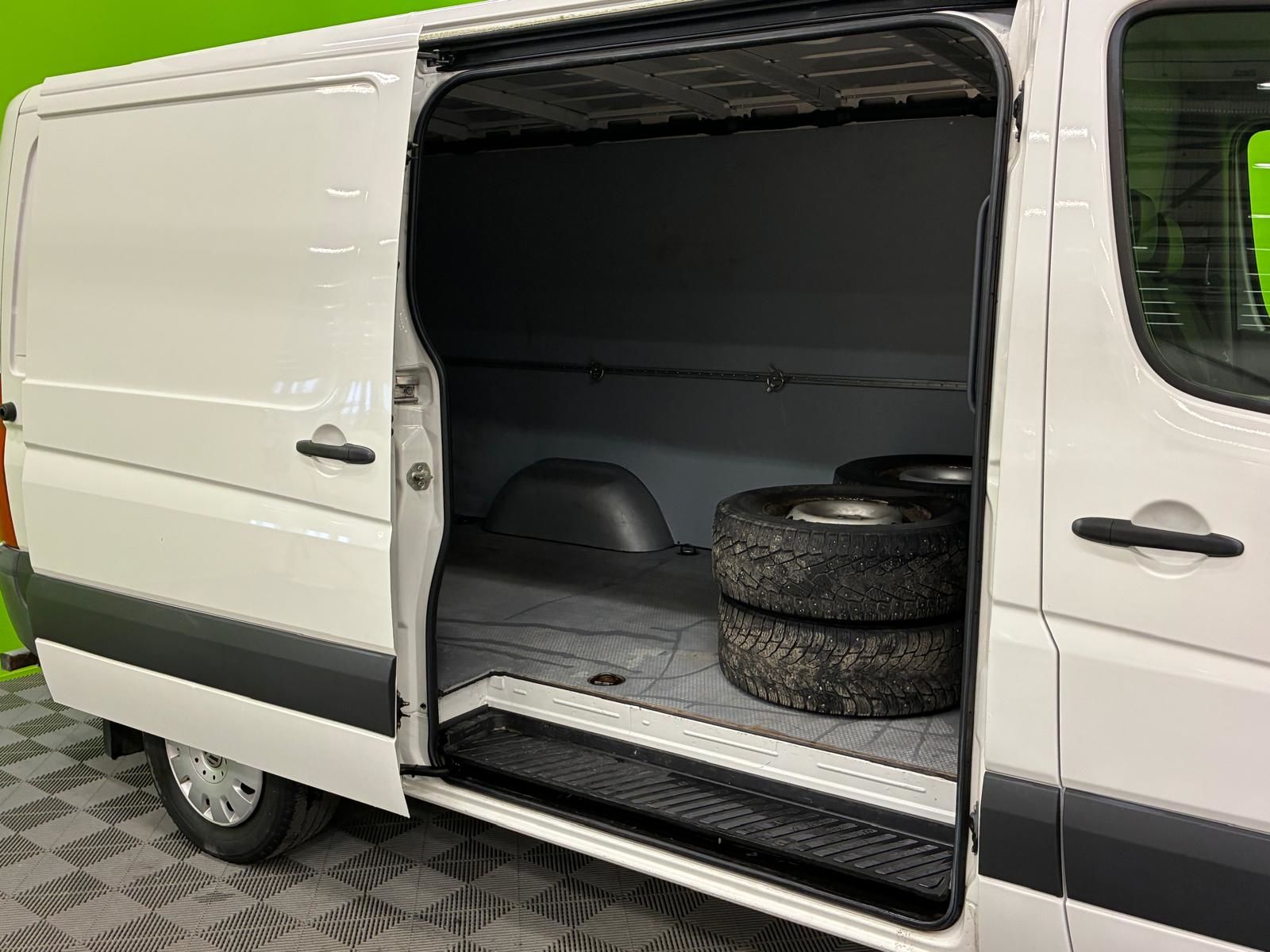 Volkswagen Crafter 35 PRO 2,0 TDI 120 kW 2015, bild 7/15