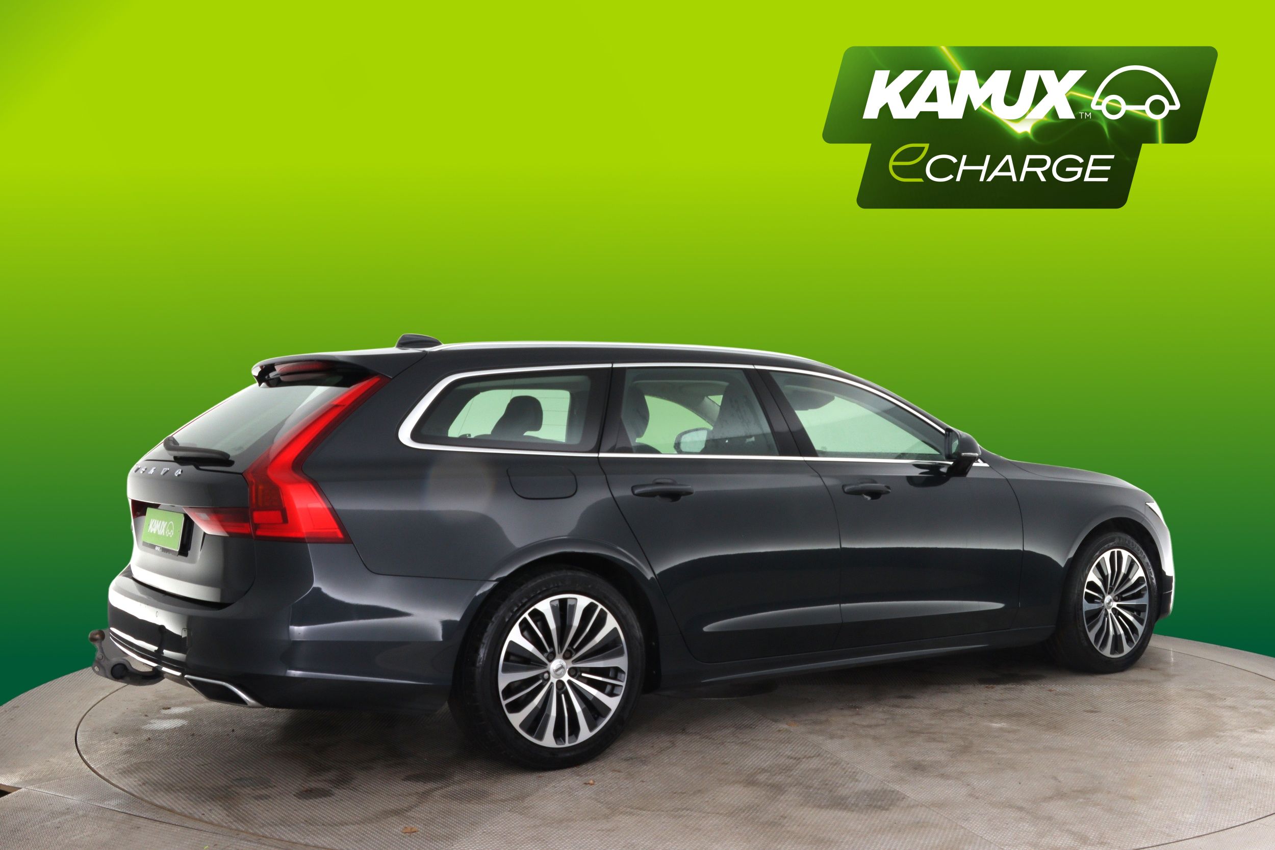 Volvo V90 T8 TwE AWD Momentum aut 2020, bild 2/36