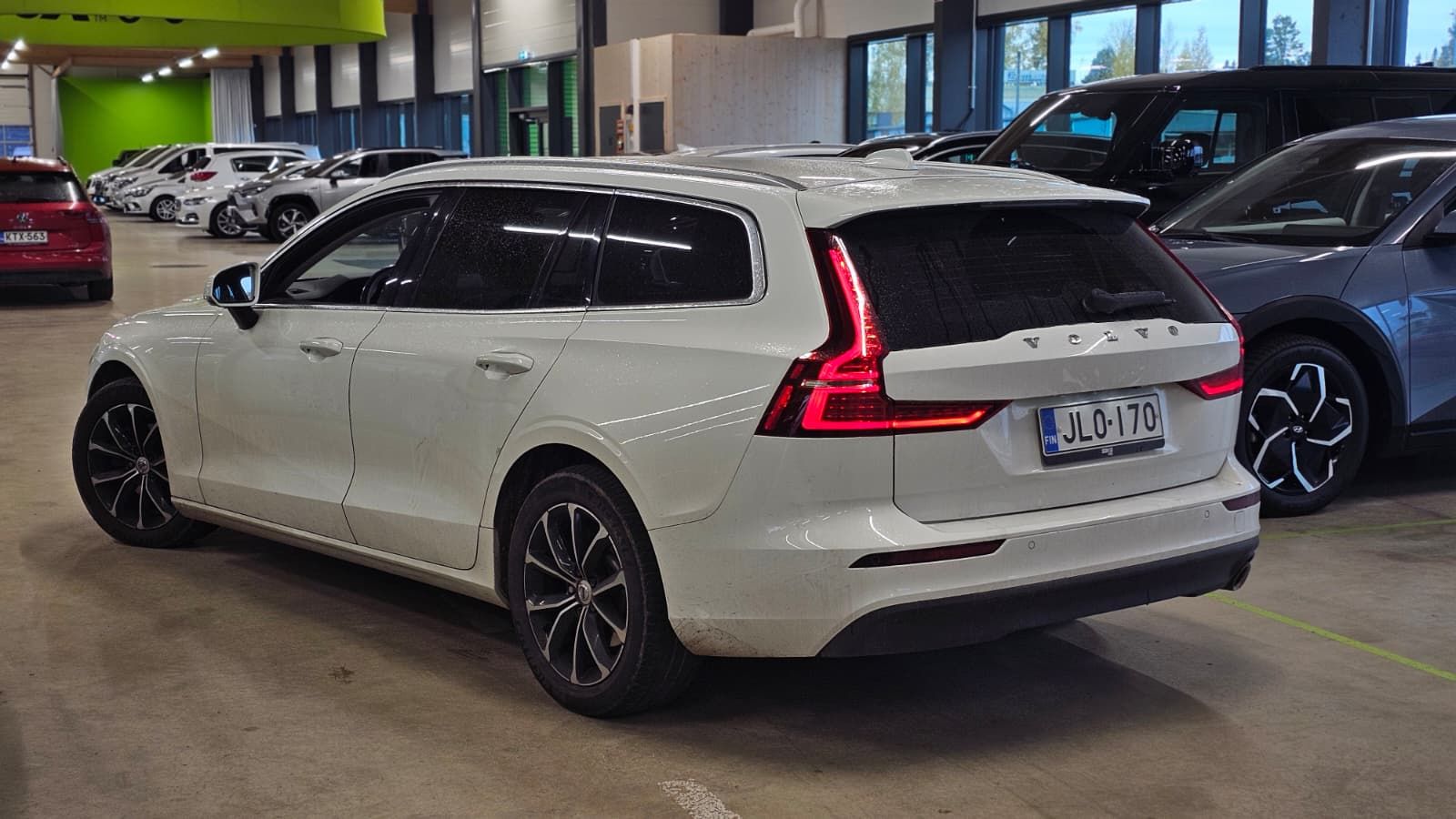 Volvo V60 D3 Business aut 2020, photo 2/14