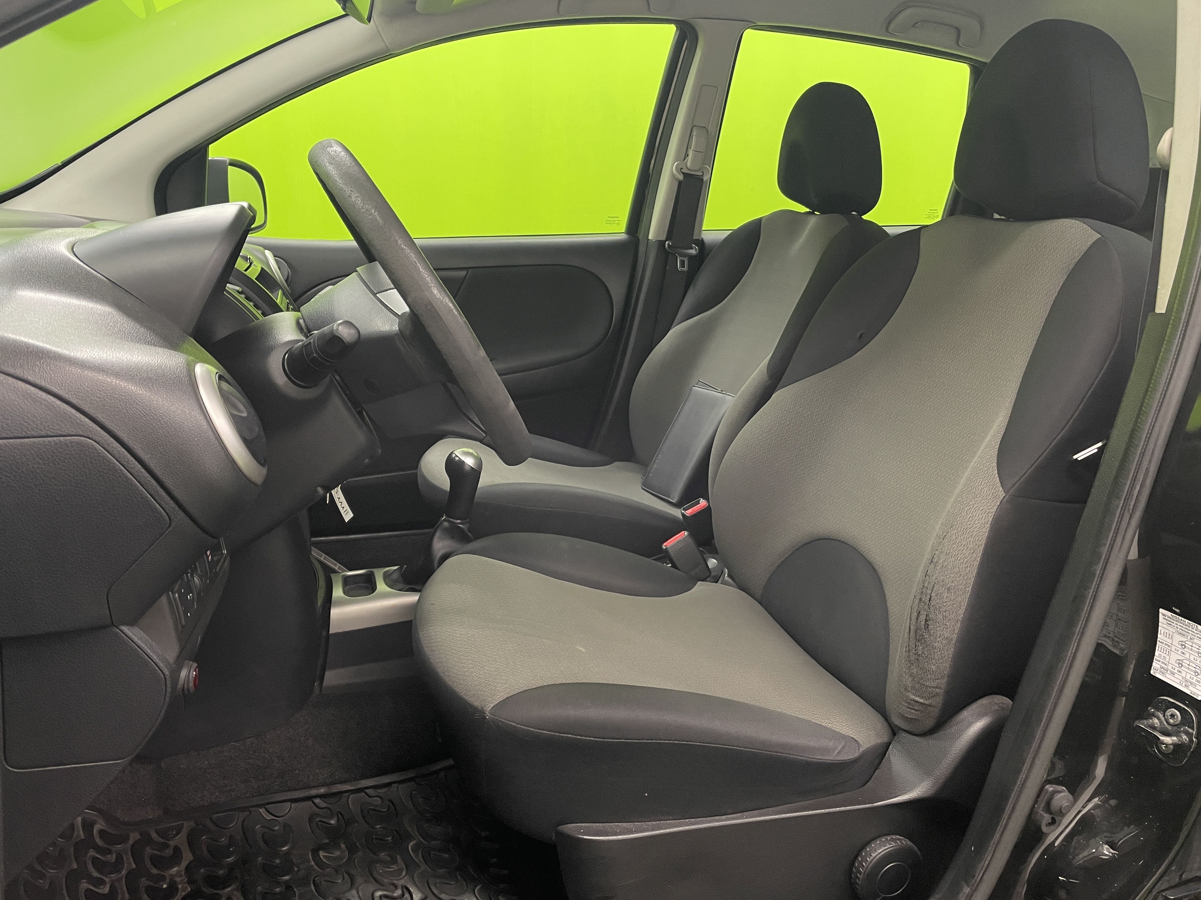 Nissan Note 1,4 Visia M/T AC ESP 2013, bild 6/17