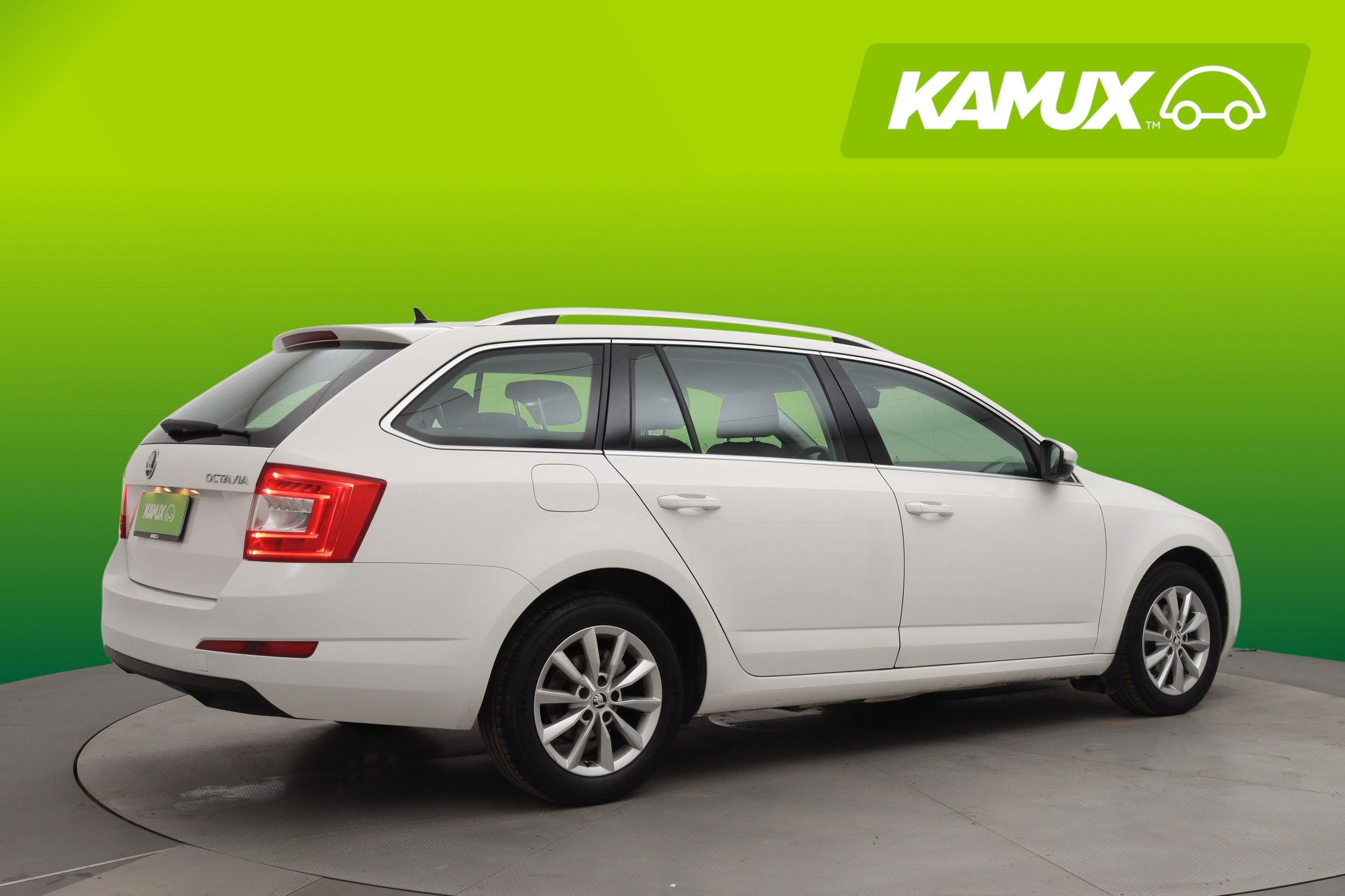 Skoda Octavia 2015, bild 2/25