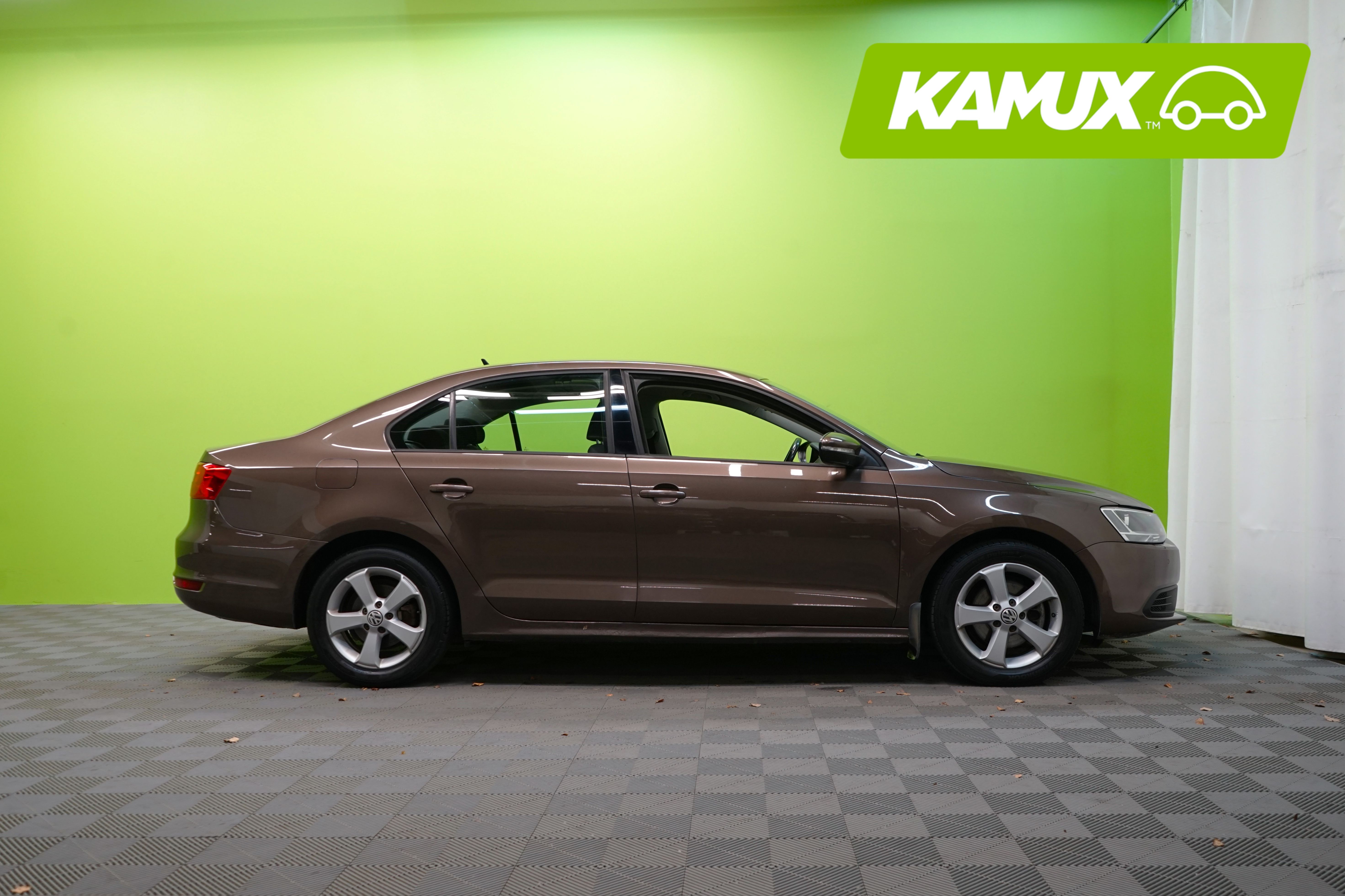 Volkswagen Jetta 2012, bild 2/21