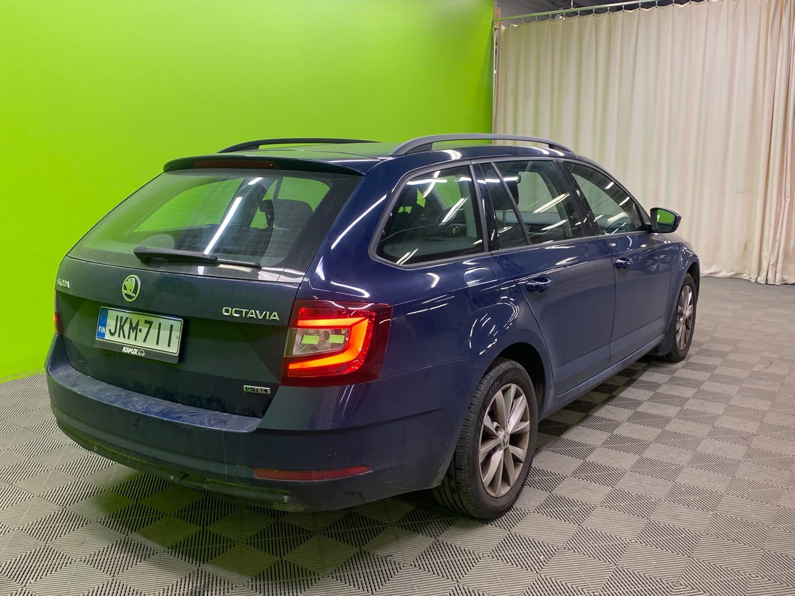 Skoda Octavia 2017, bild 3/7