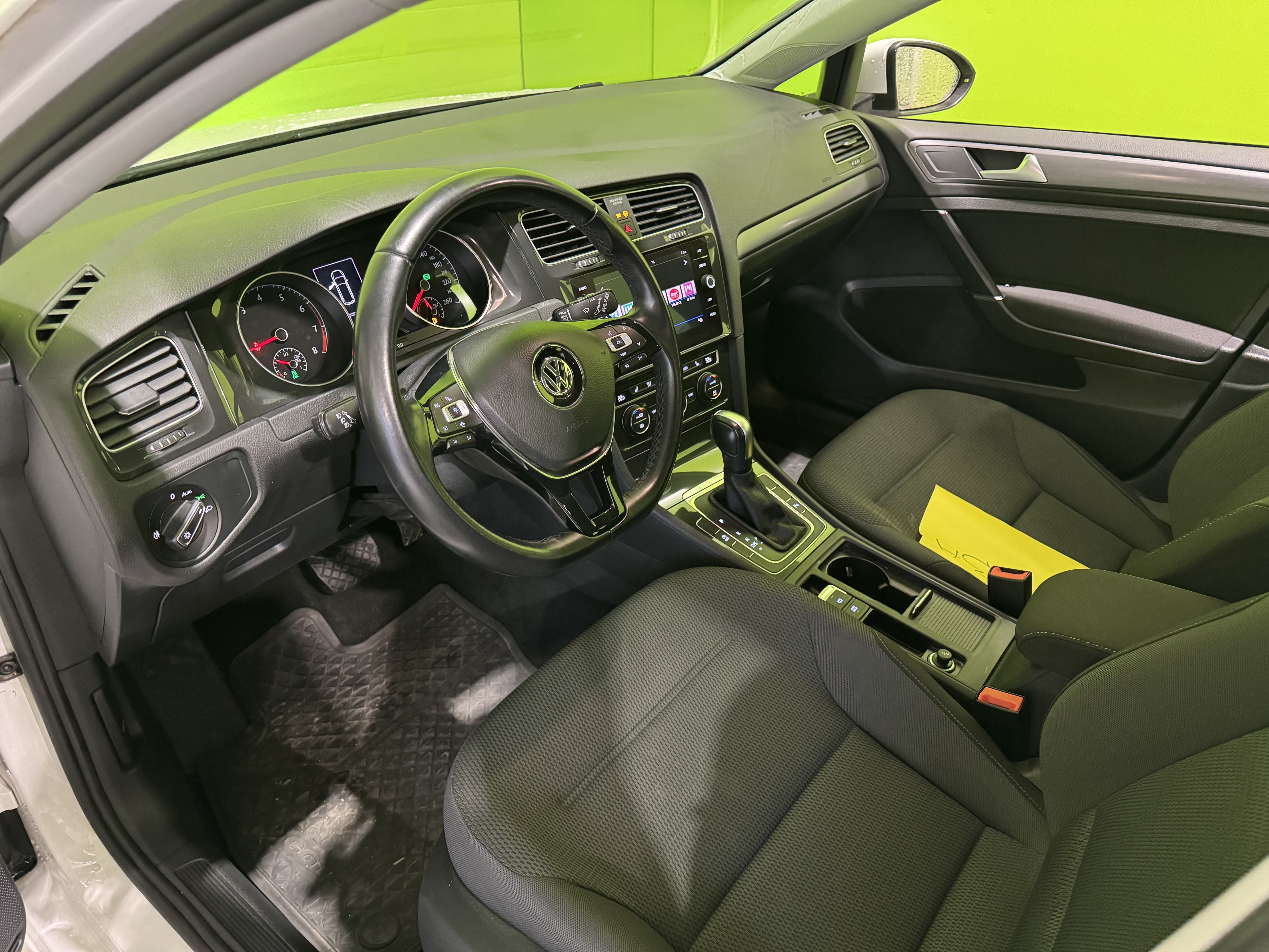 Volkswagen Golf 2020, bild 3/6