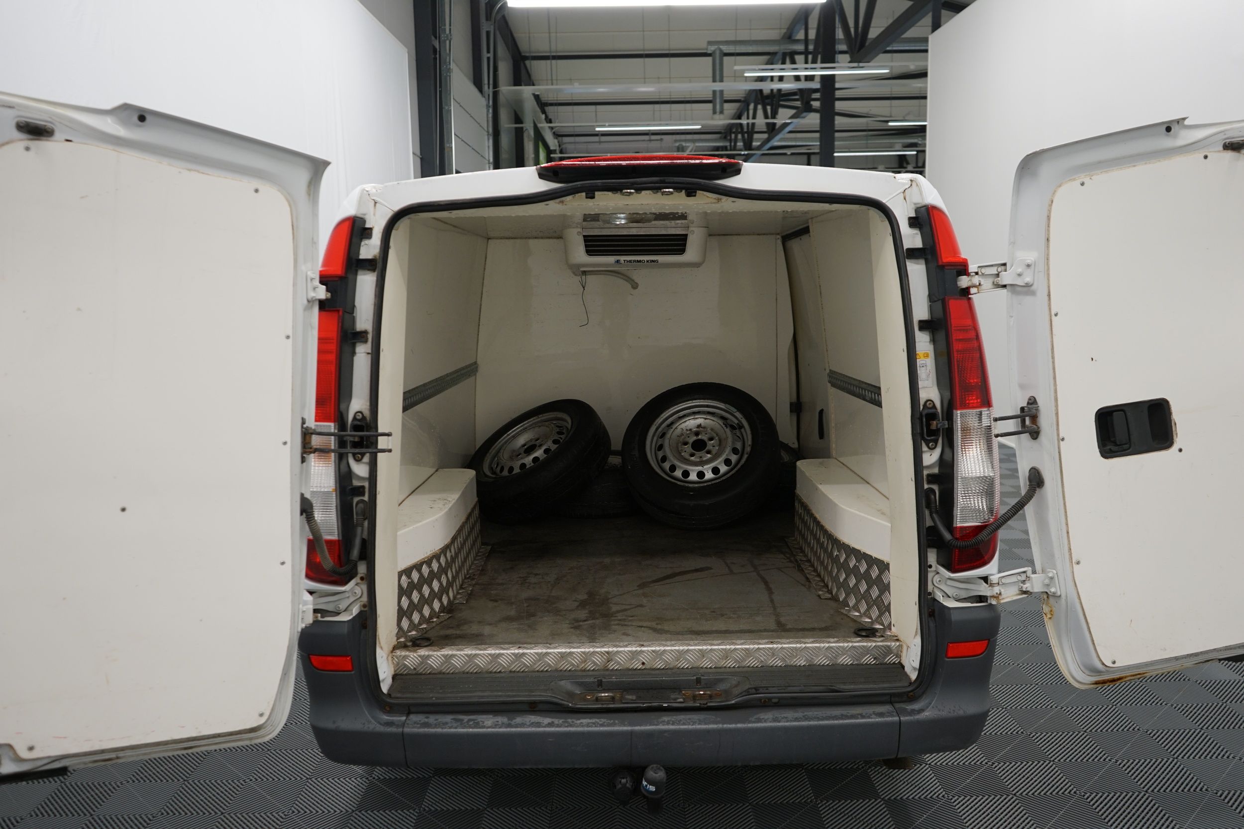 Mercedes-Benz Vito 2011, bild 6/20