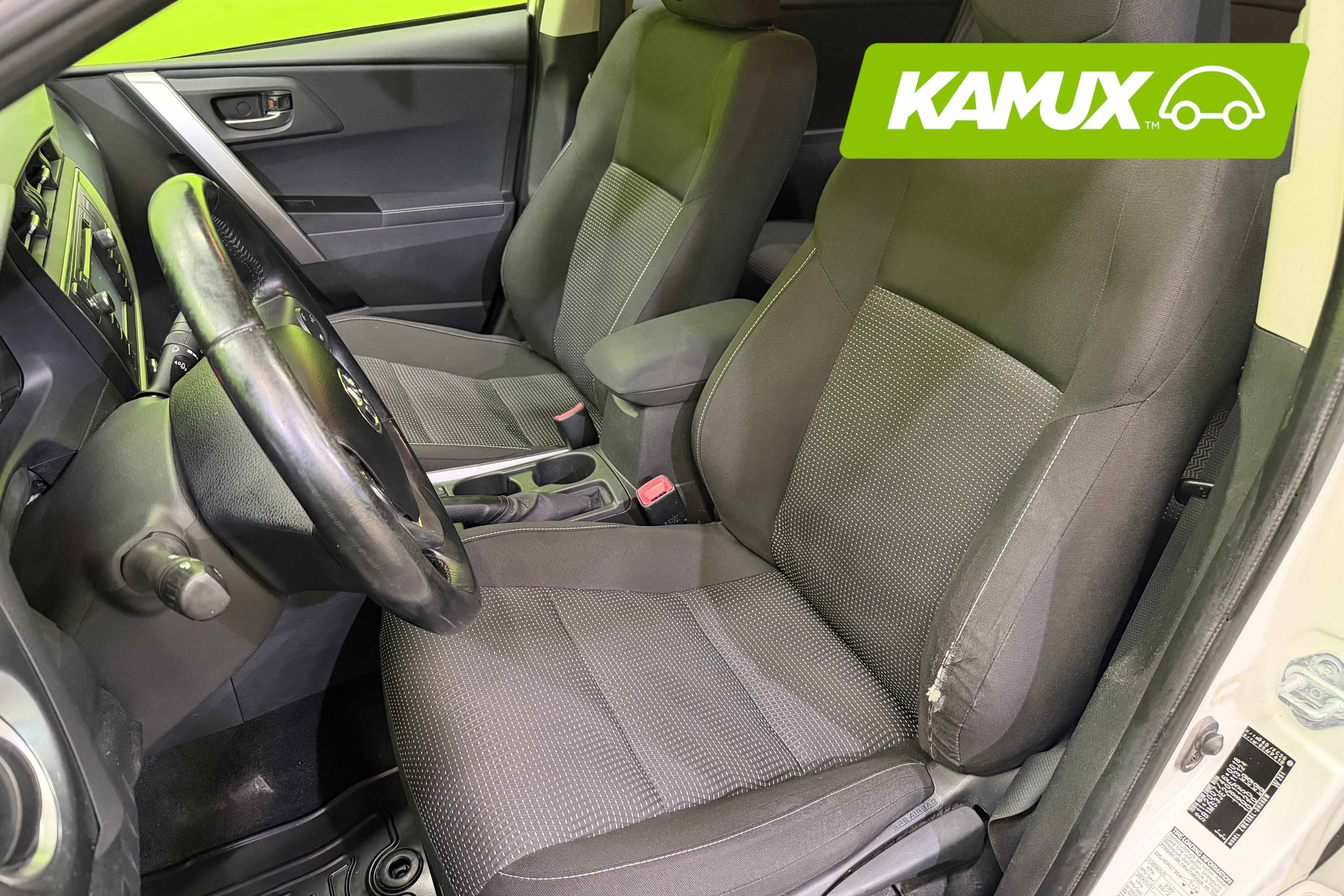 Toyota Auris 1,8 Hybrid Active 5ov 2014, bild 6/19