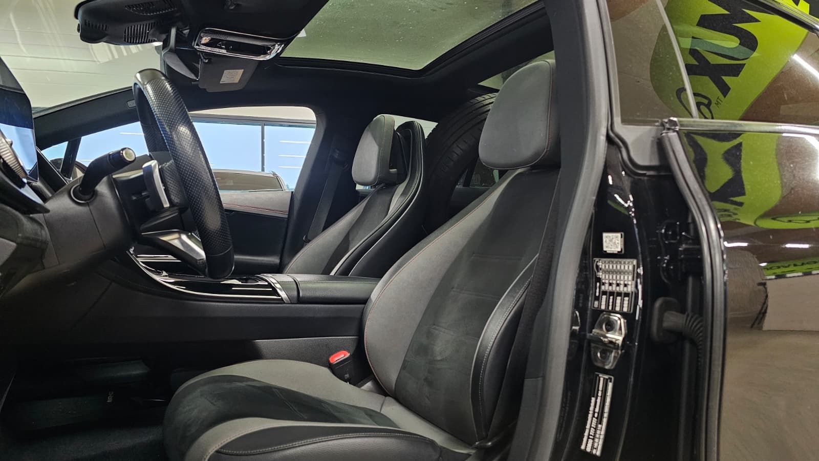 Mercedes-Benz EQE 300 AMG 2023, bild 5/11