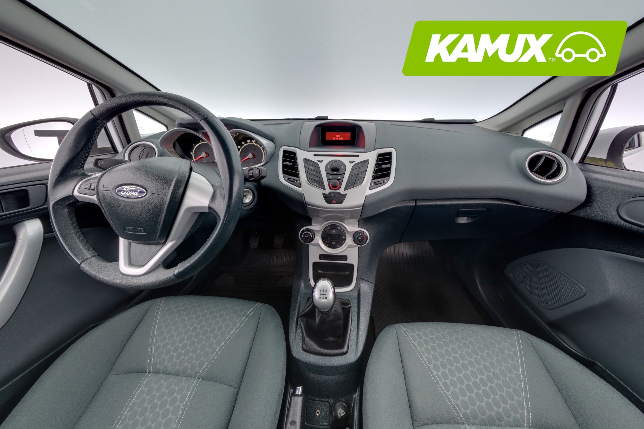 Ford Fiesta 1,25 82 hv Titanium M5 3-ov 2010, bild 7/20