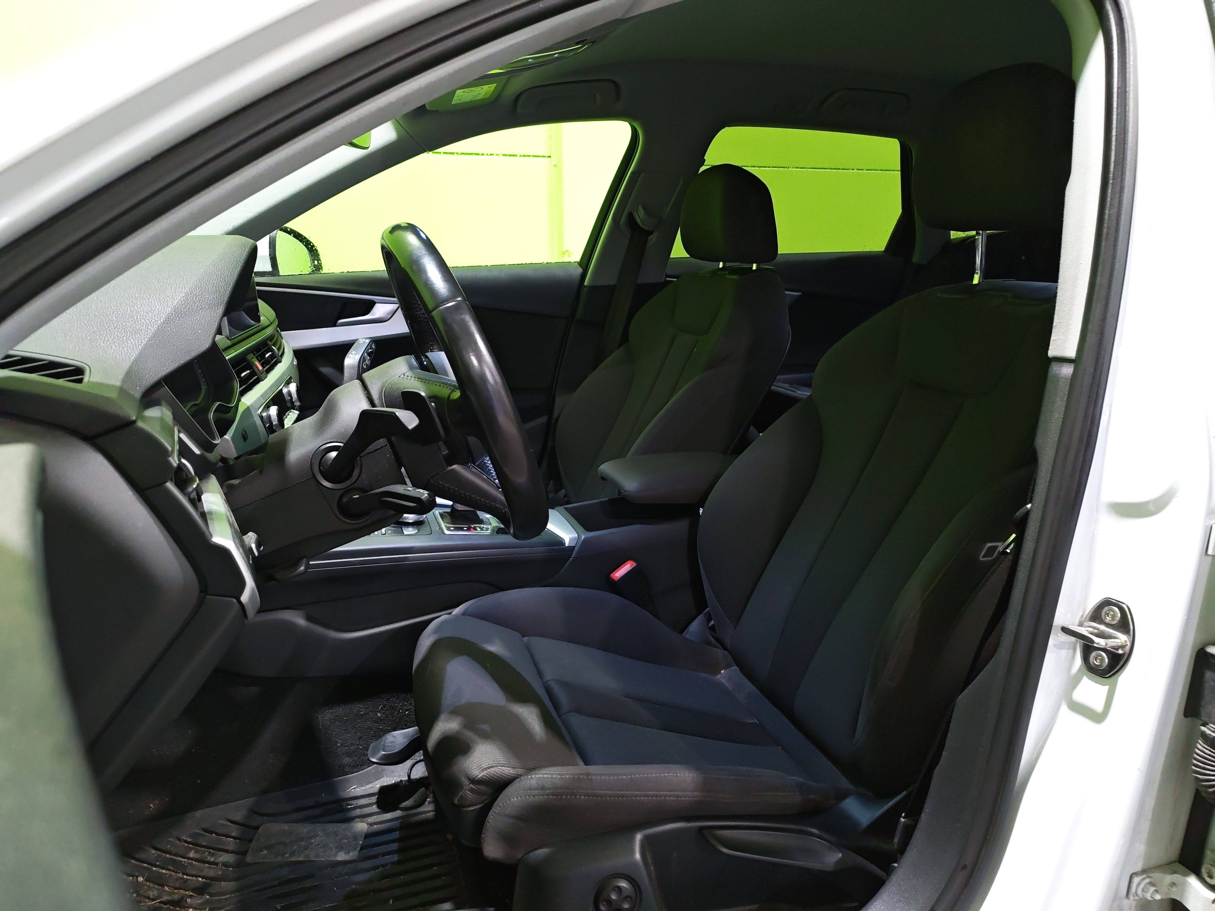 Audi A4 2016, bild 3/6