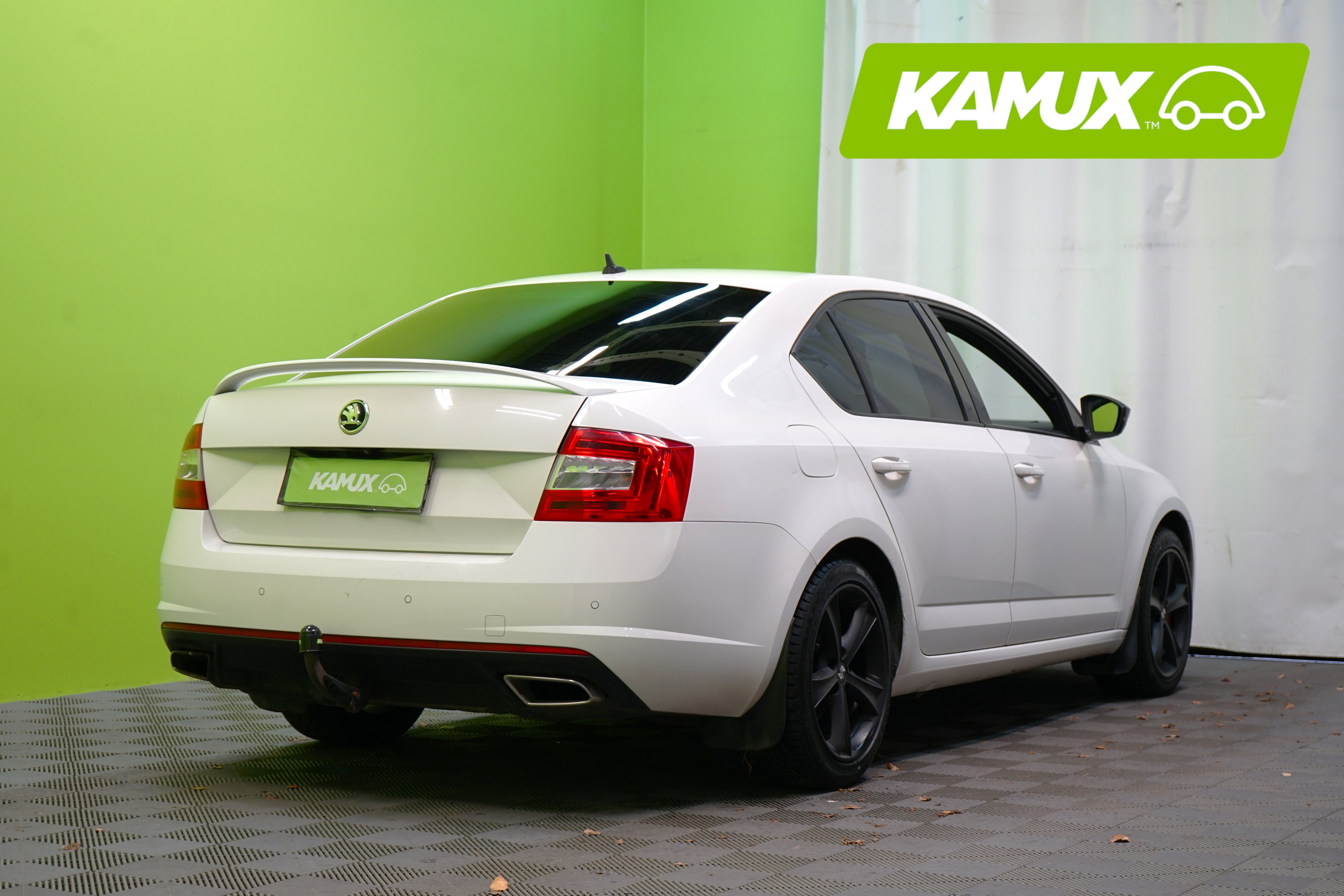 Skoda Octavia 2,0 TDI RS DSG Autom. 2015, kuva 3/28