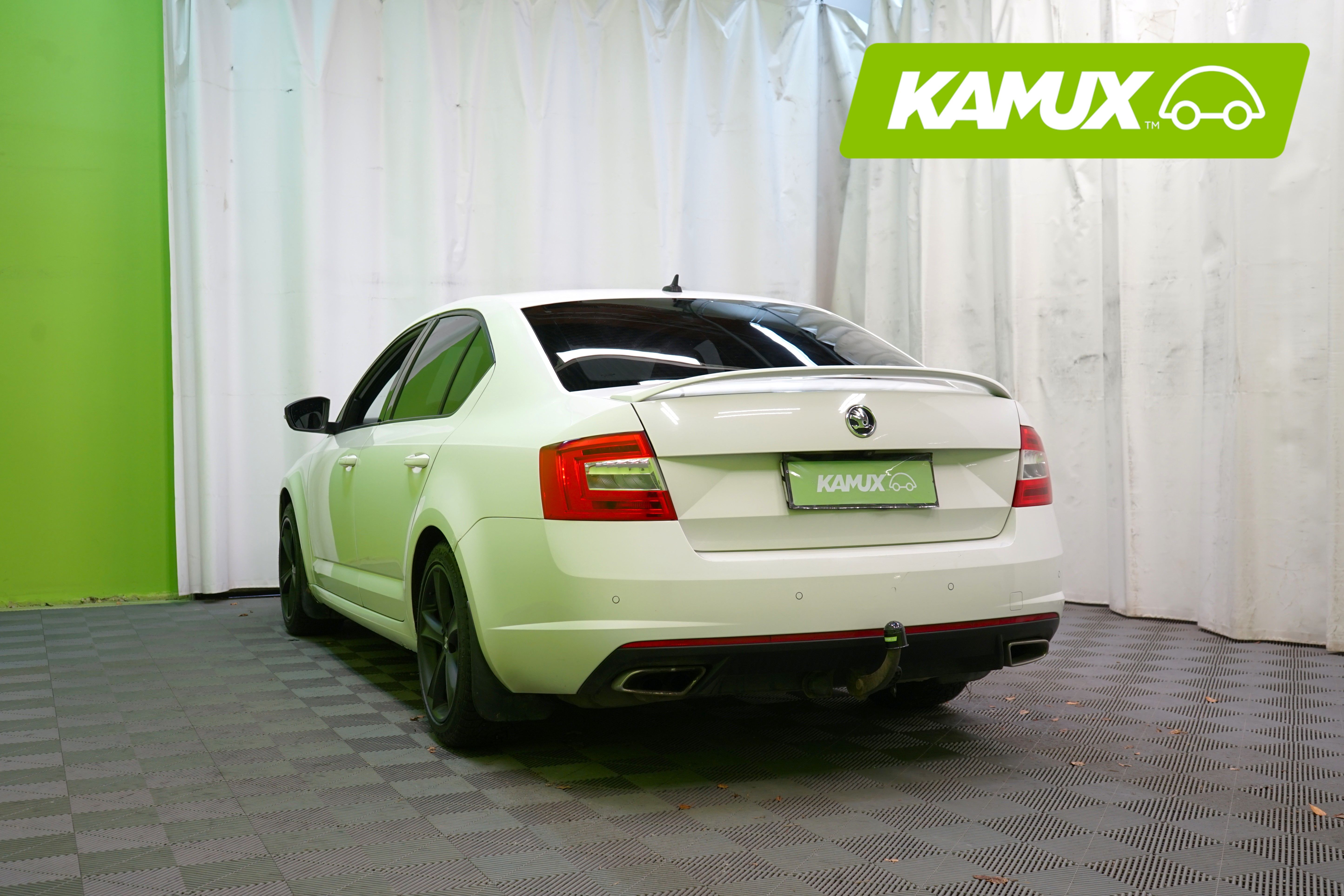 Skoda Octavia 2,0 TDI RS DSG Autom. 2015, kuva 4/28