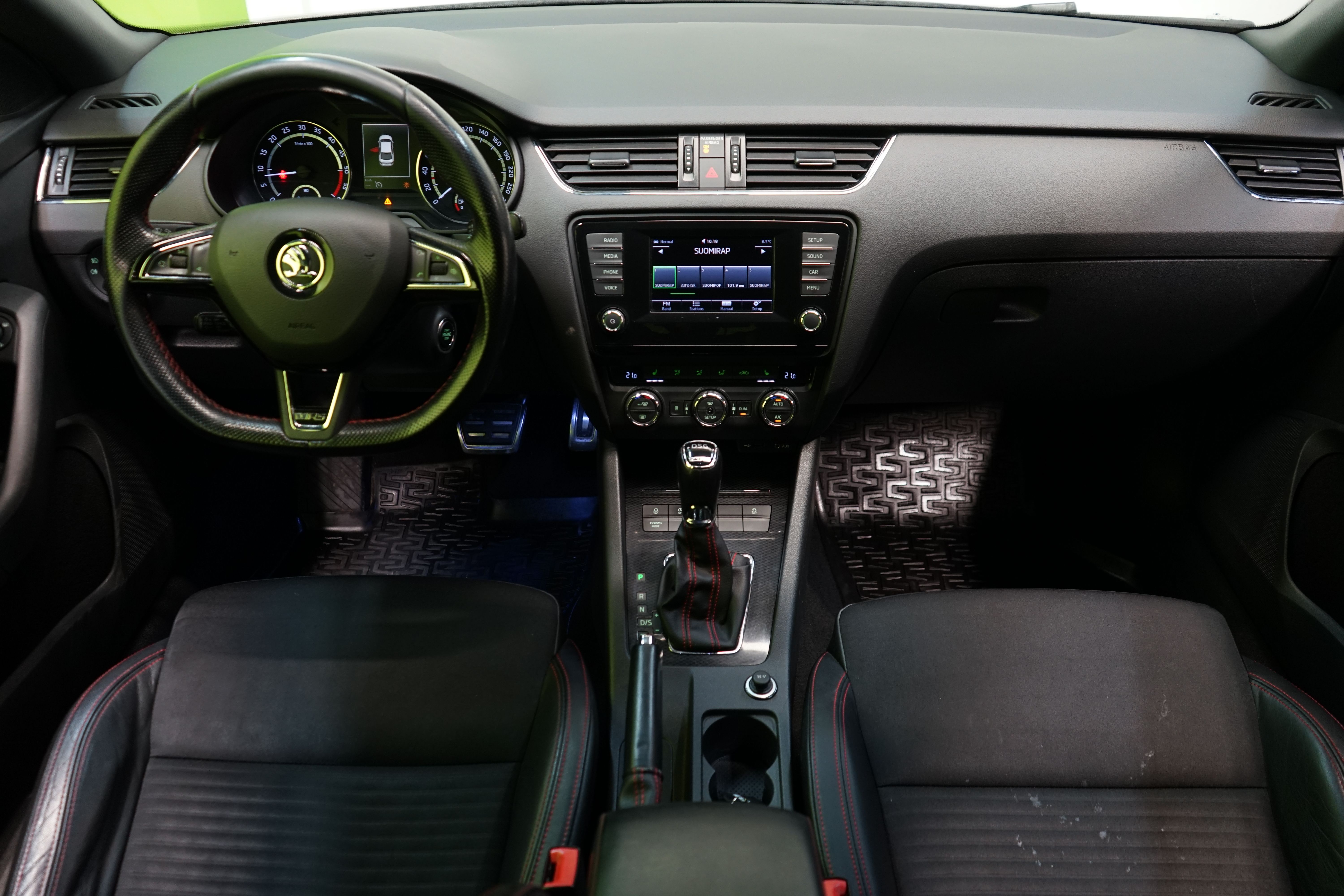 Skoda Octavia 2,0 TDI RS DSG Autom. 2015, kuva 6/28