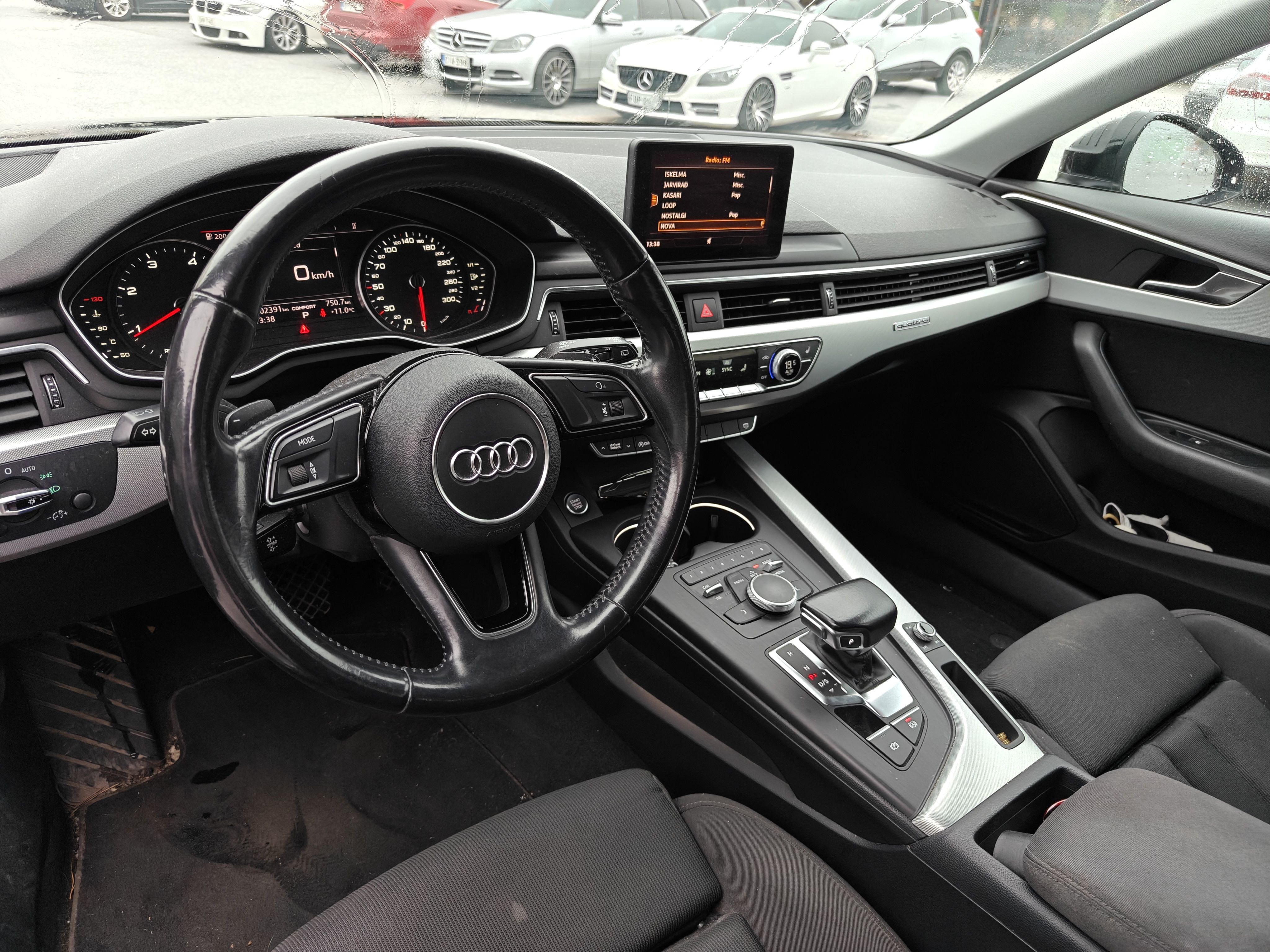 Audi A4 2016, bild 4/5